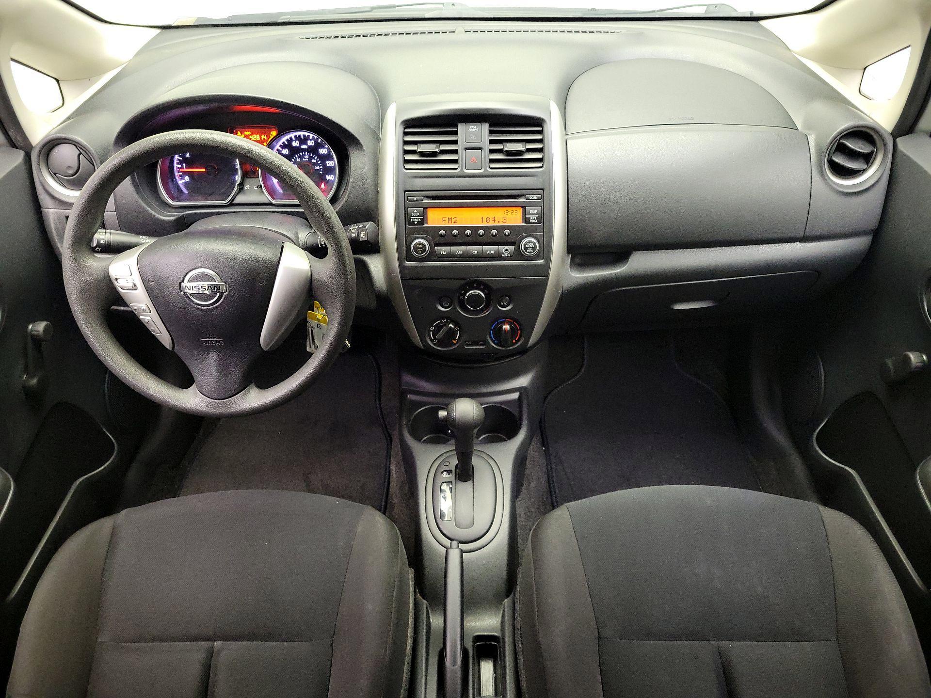 Thumbnail: 2016 Nissan Versa Note - 9