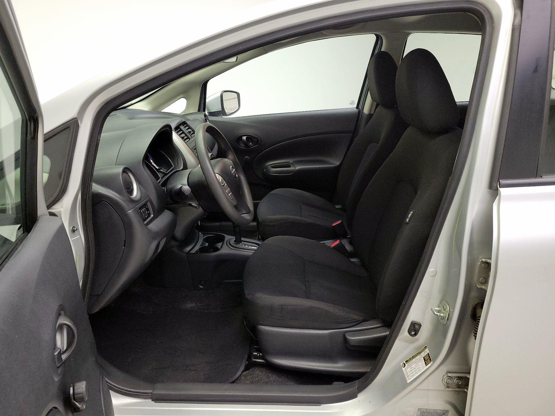 Thumbnail: 2016 Nissan Versa Note - 11