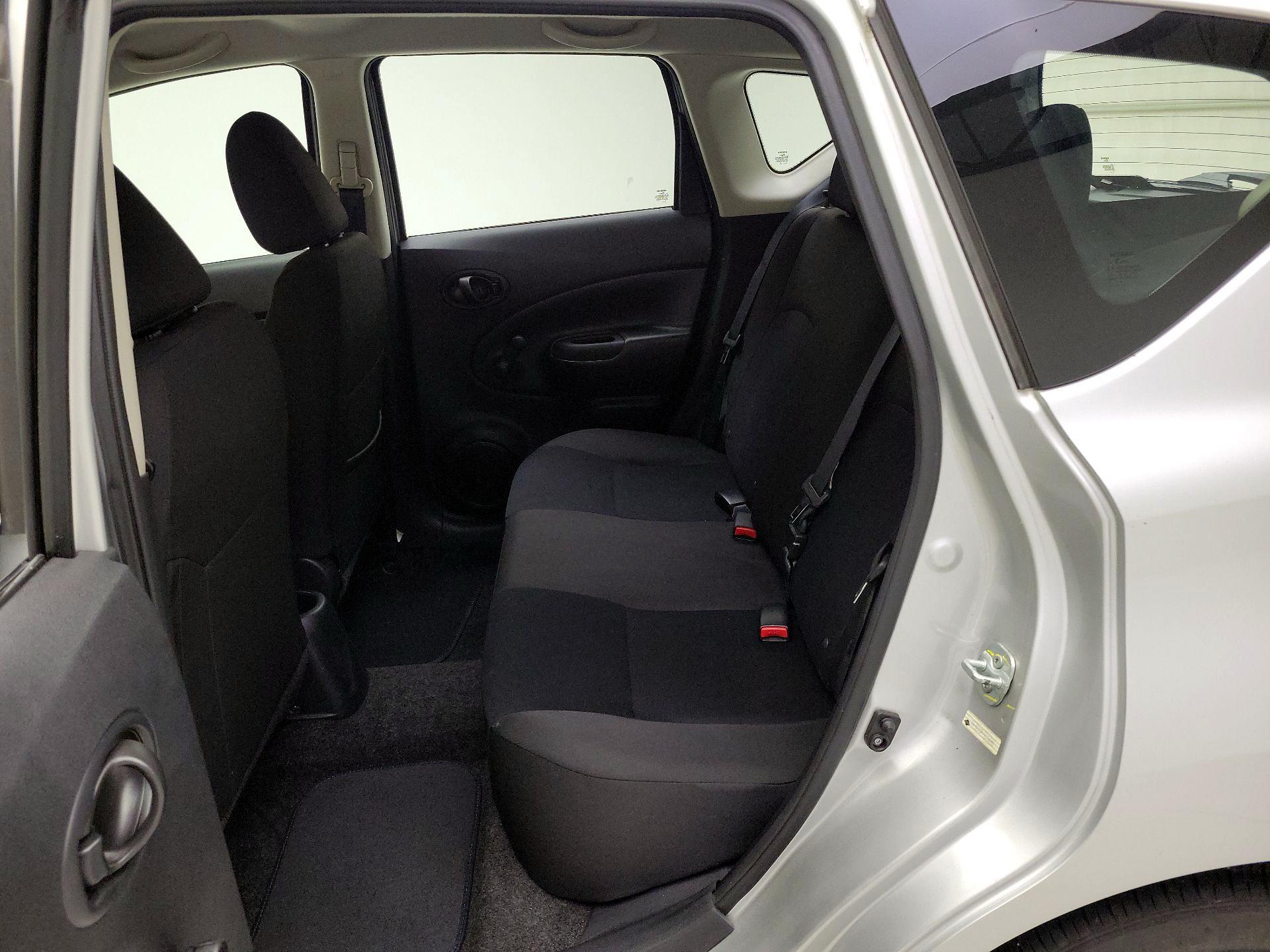 Thumbnail: 2016 Nissan Versa Note - 17