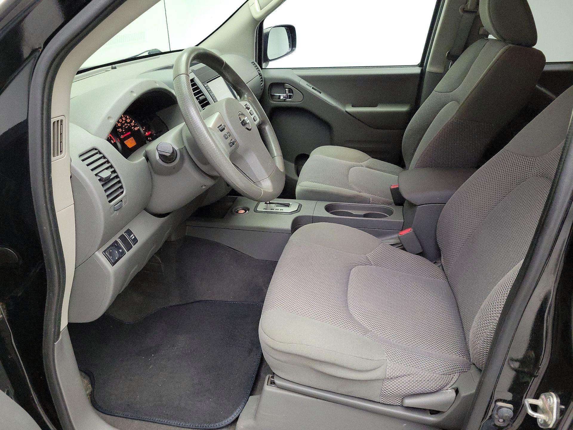 Thumbnail: 2020 Nissan Frontier - 11