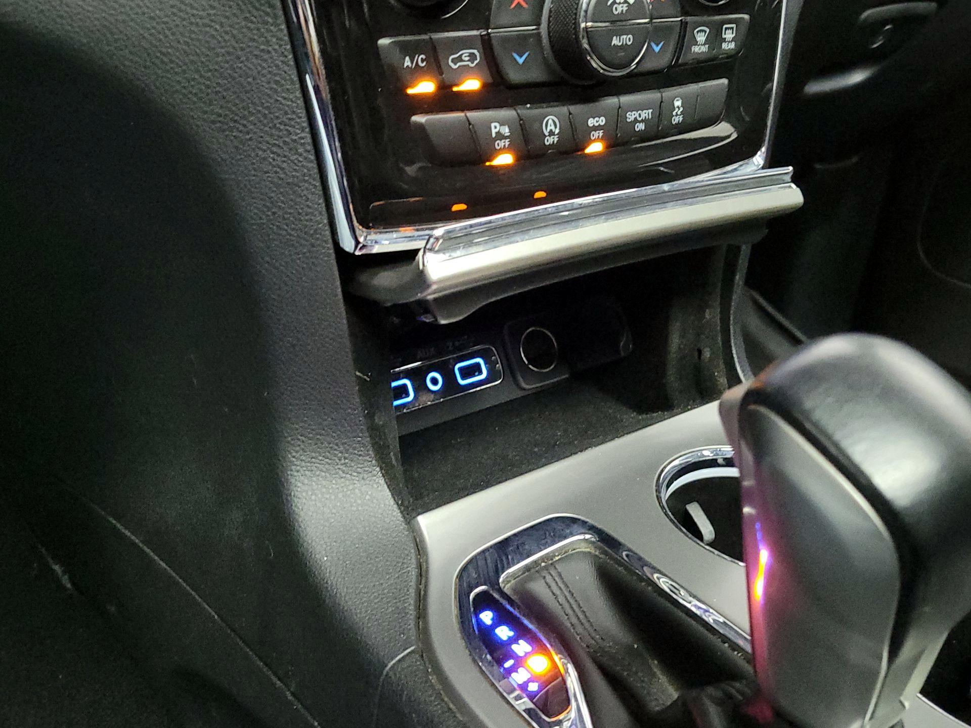 Thumbnail: 2021 Jeep Grand Cherokee - 19