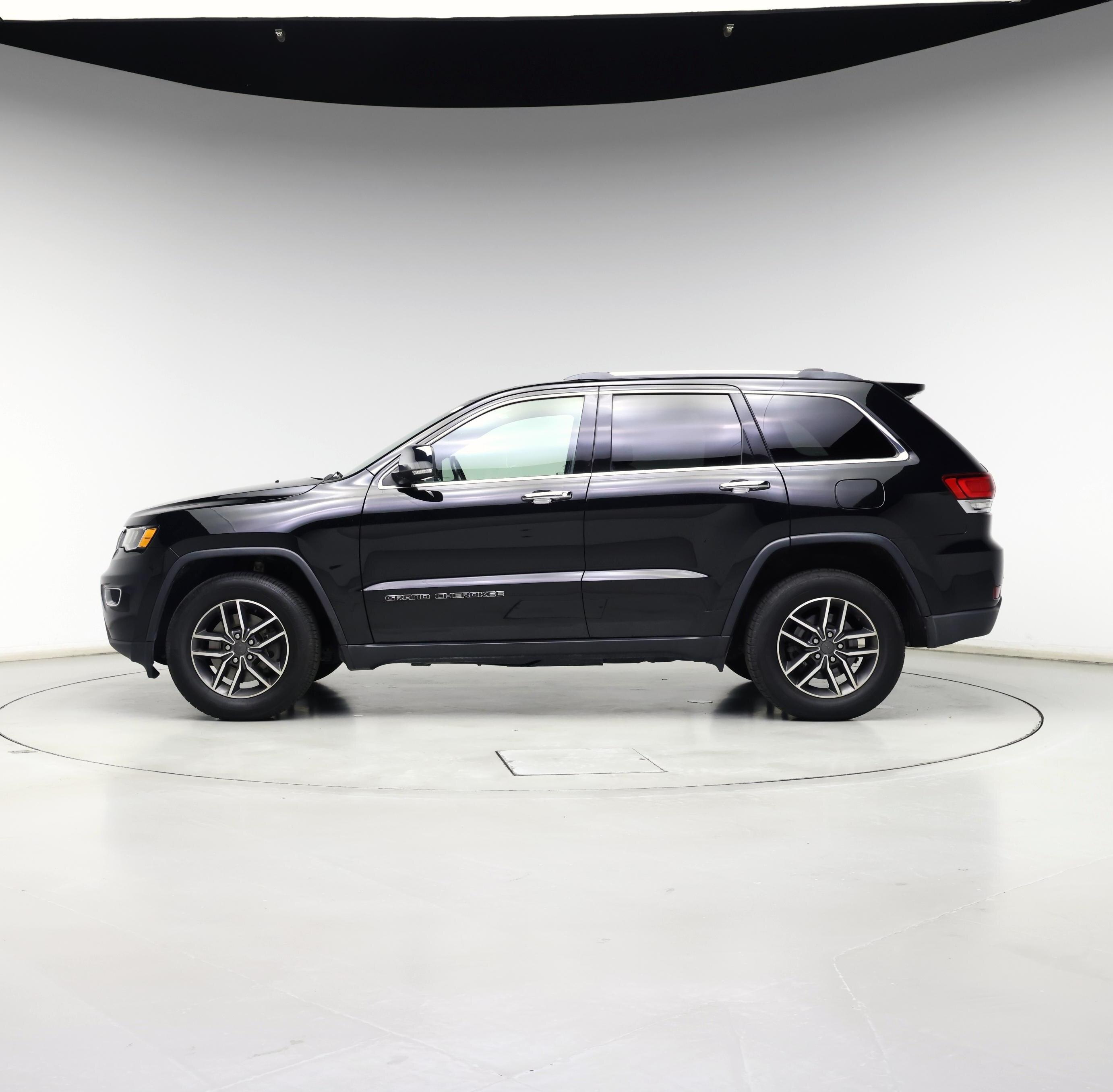 Thumbnail: 2021 Jeep Grand Cherokee - 3
