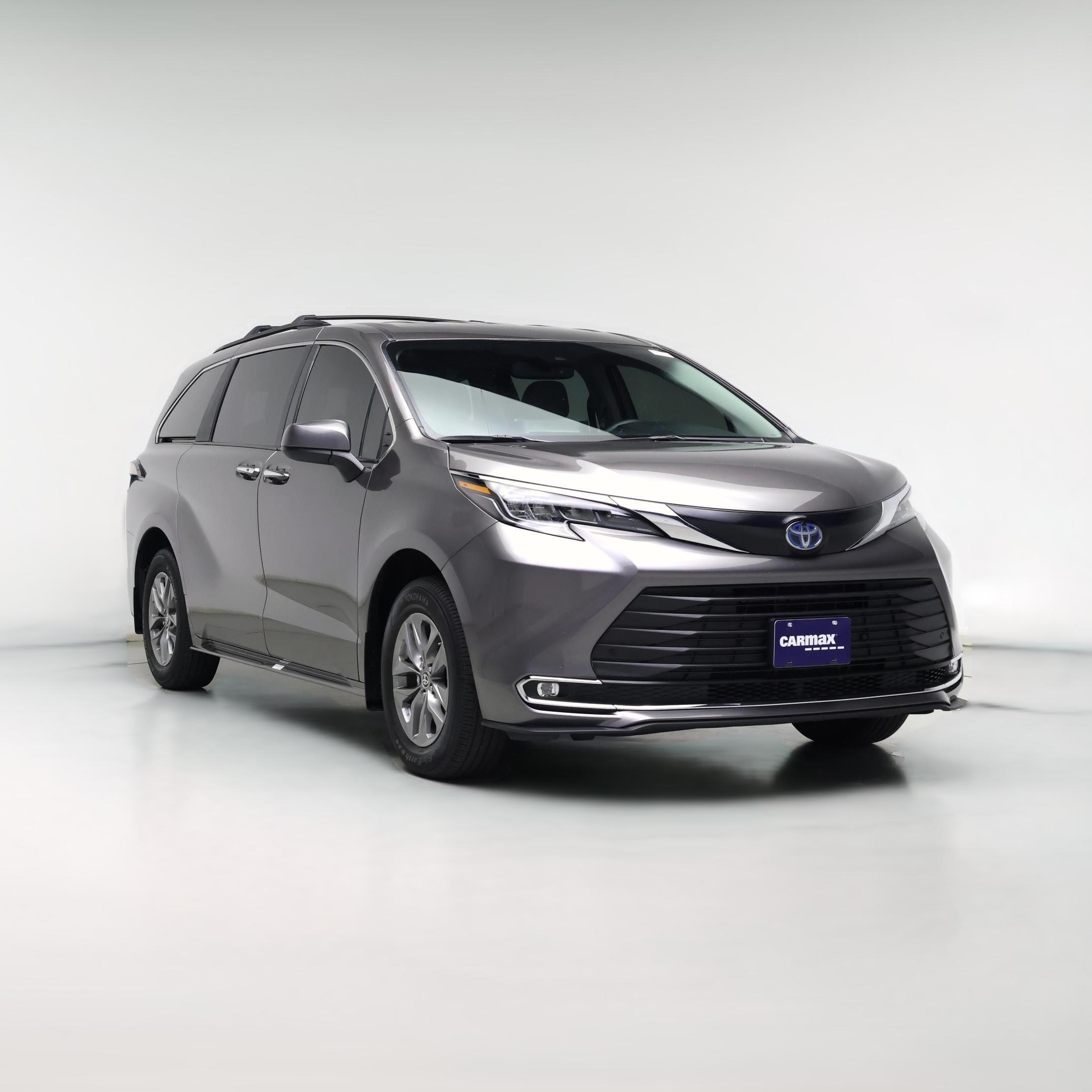 Thumbnail: 2023 Toyota Sienna - 1