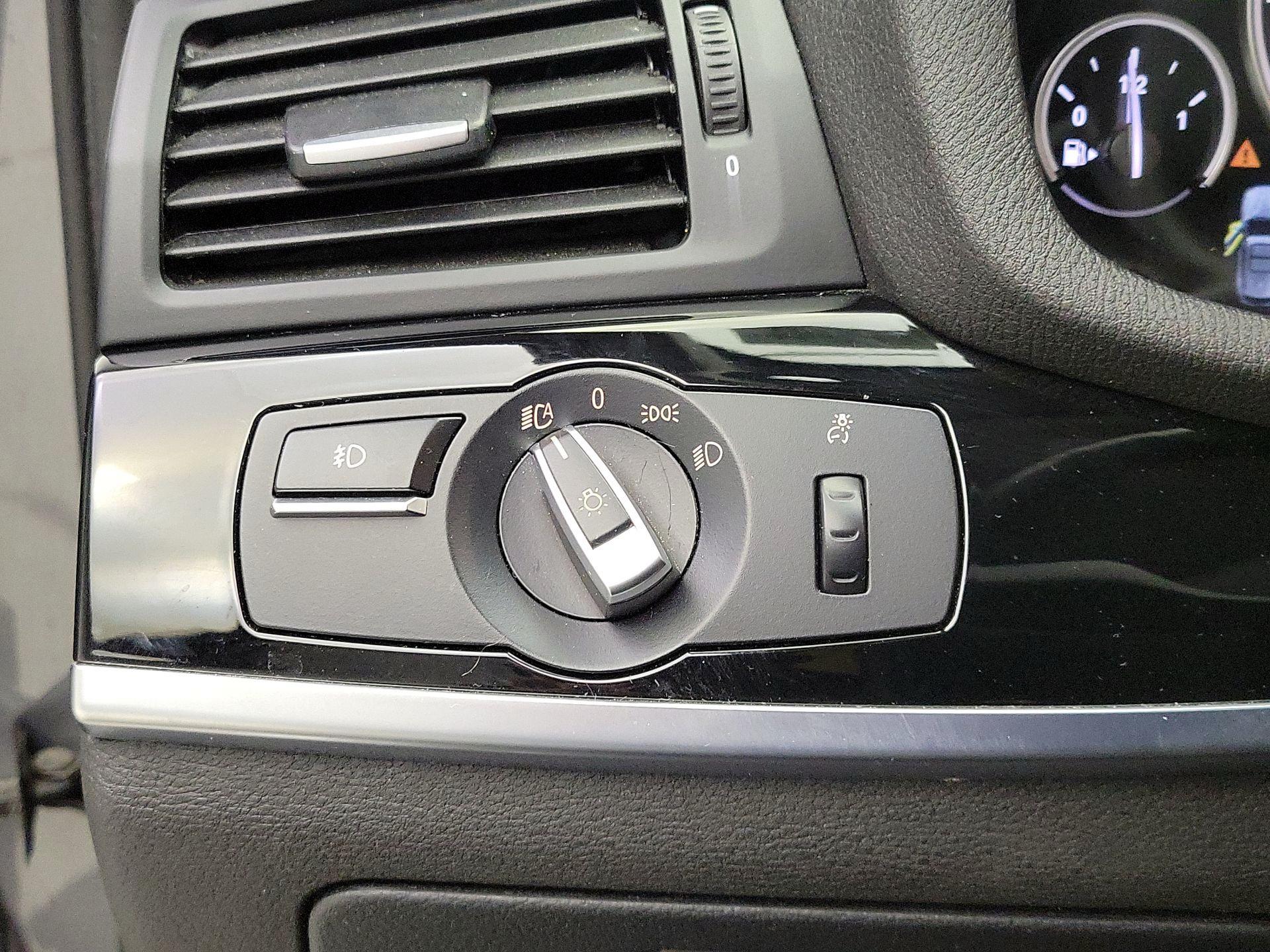 Thumbnail: 2016 BMW X3 - 13
