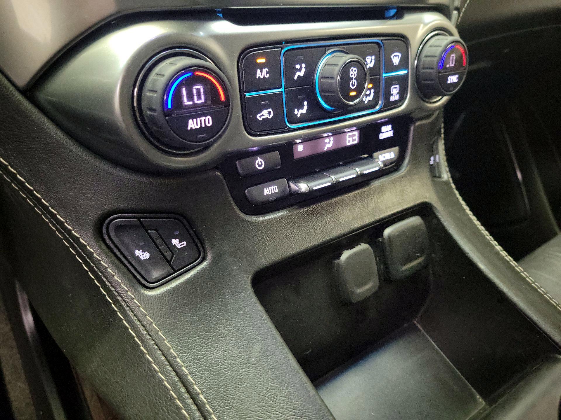 Thumbnail: 2018 Chevrolet Tahoe - 17