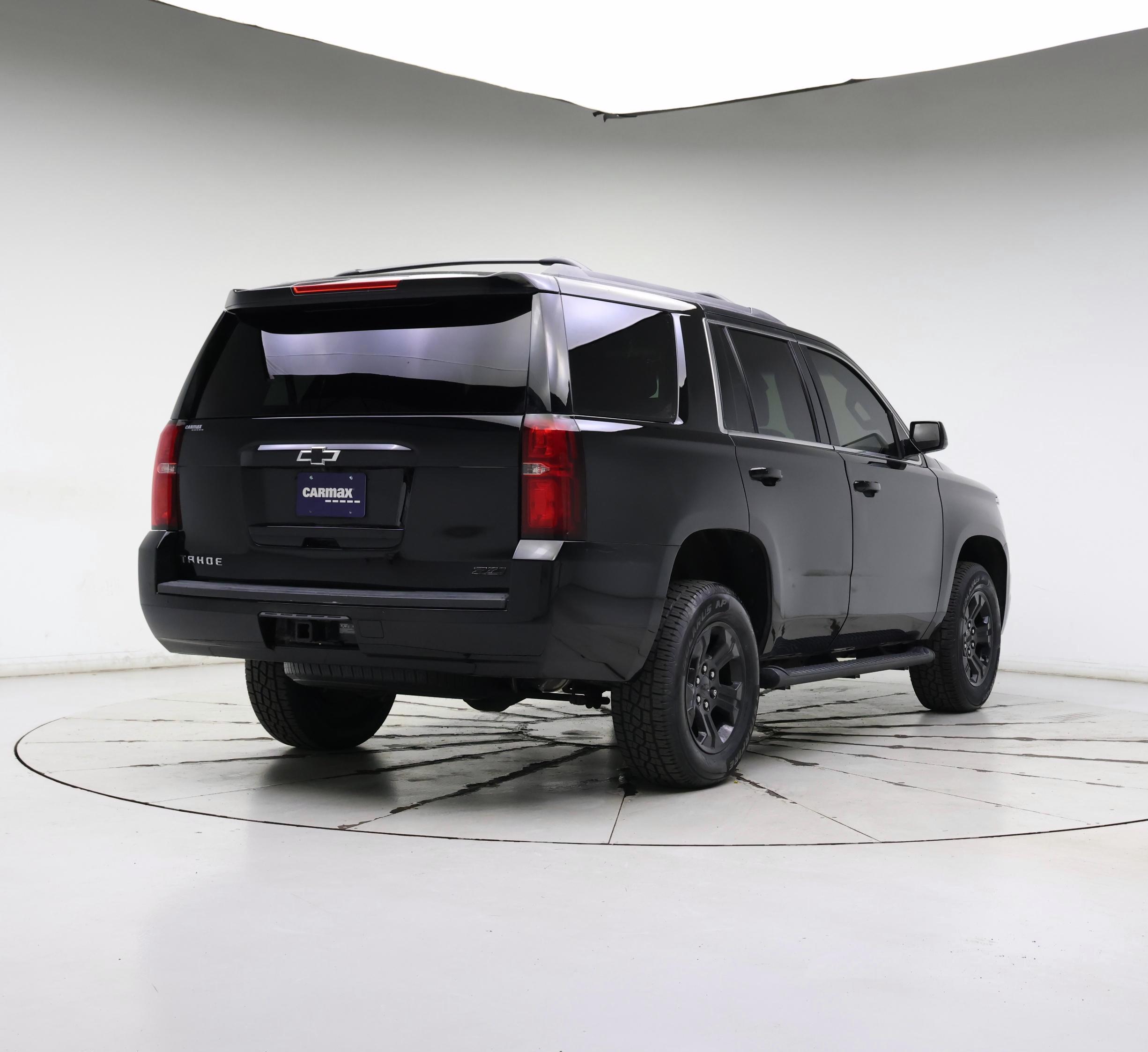 Thumbnail: 2018 Chevrolet Tahoe - 8