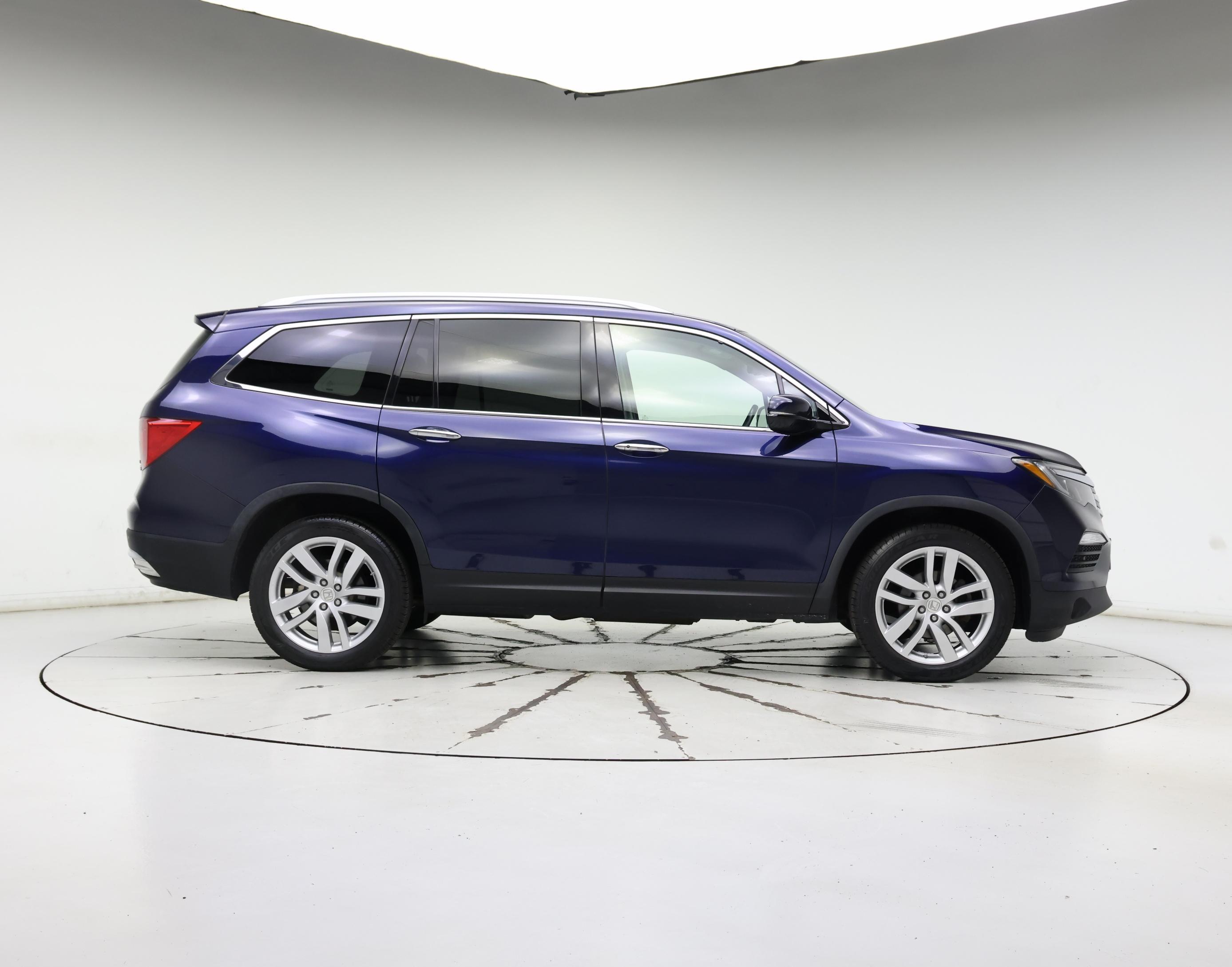 Thumbnail: 2016 Honda Pilot - 7