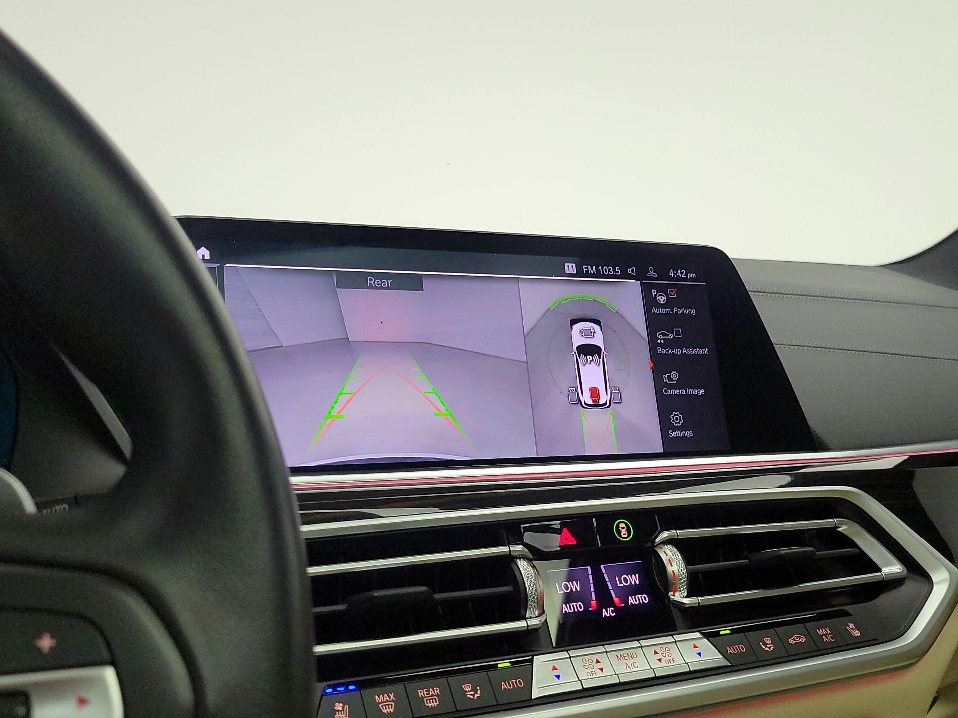 Thumbnail: 2021 BMW X5 - 15