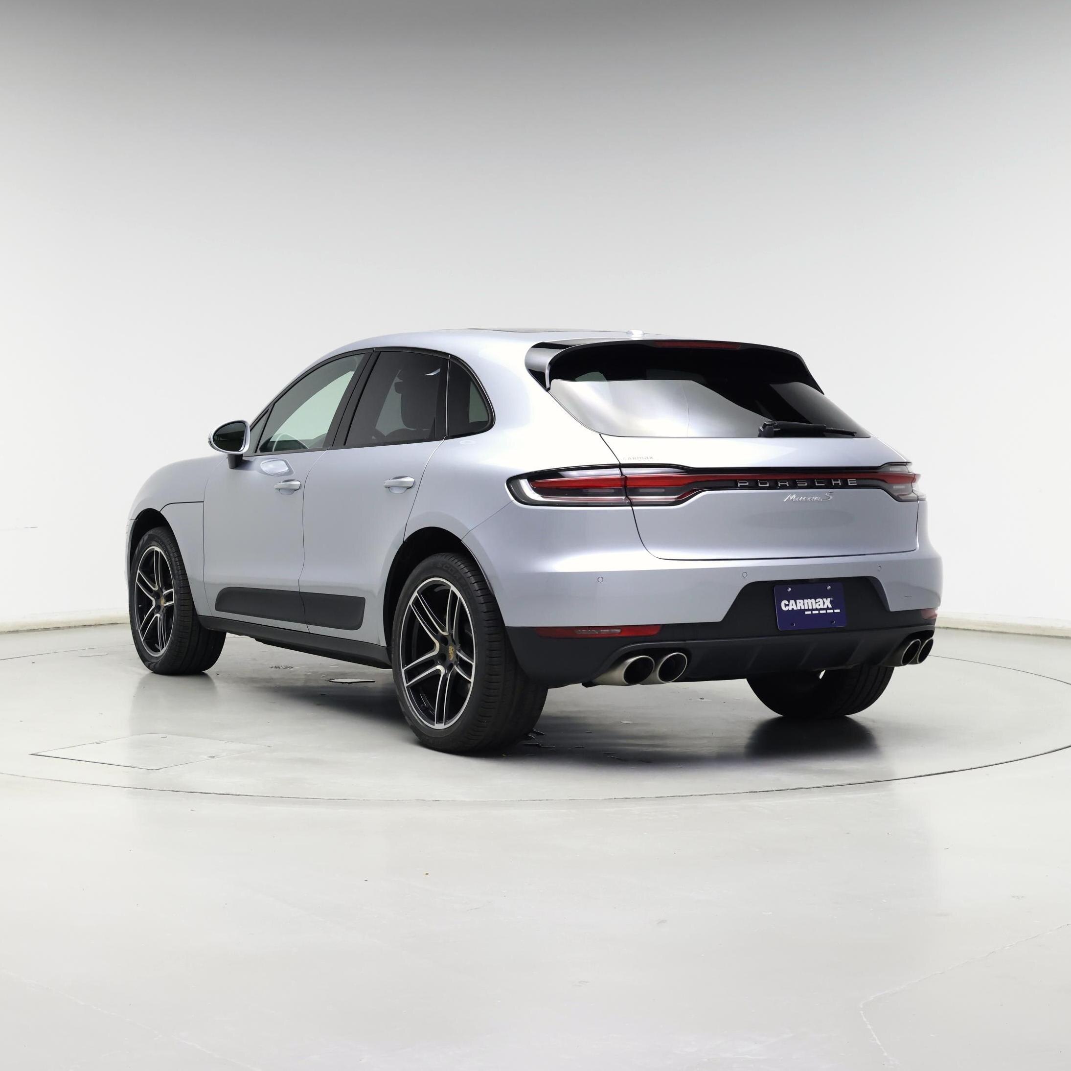 Thumbnail: 2020 Porsche Macan - 2