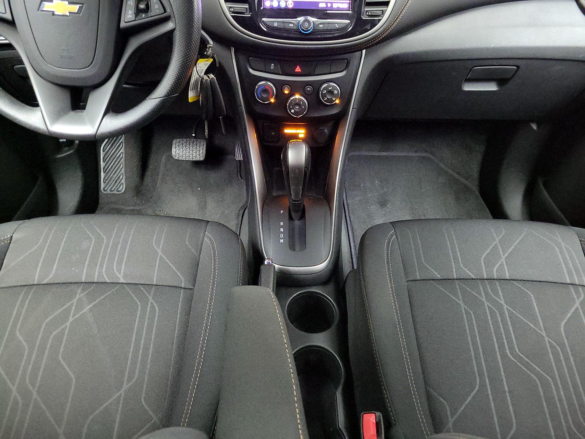 Thumbnail: 2020 Chevrolet Trax - 17