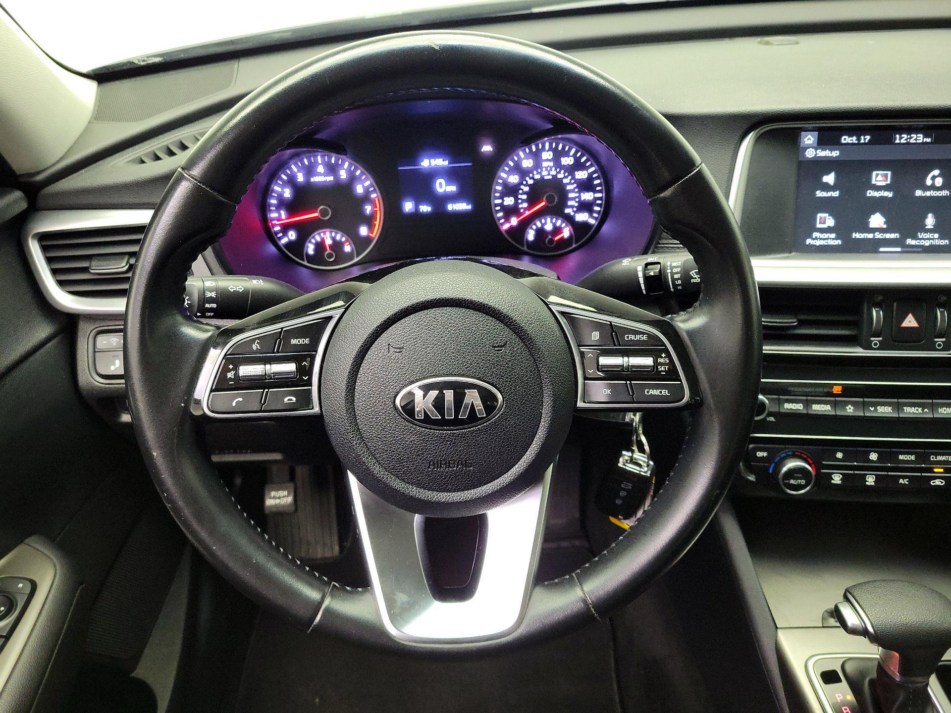 Thumbnail: 2019 Kia Optima - 10