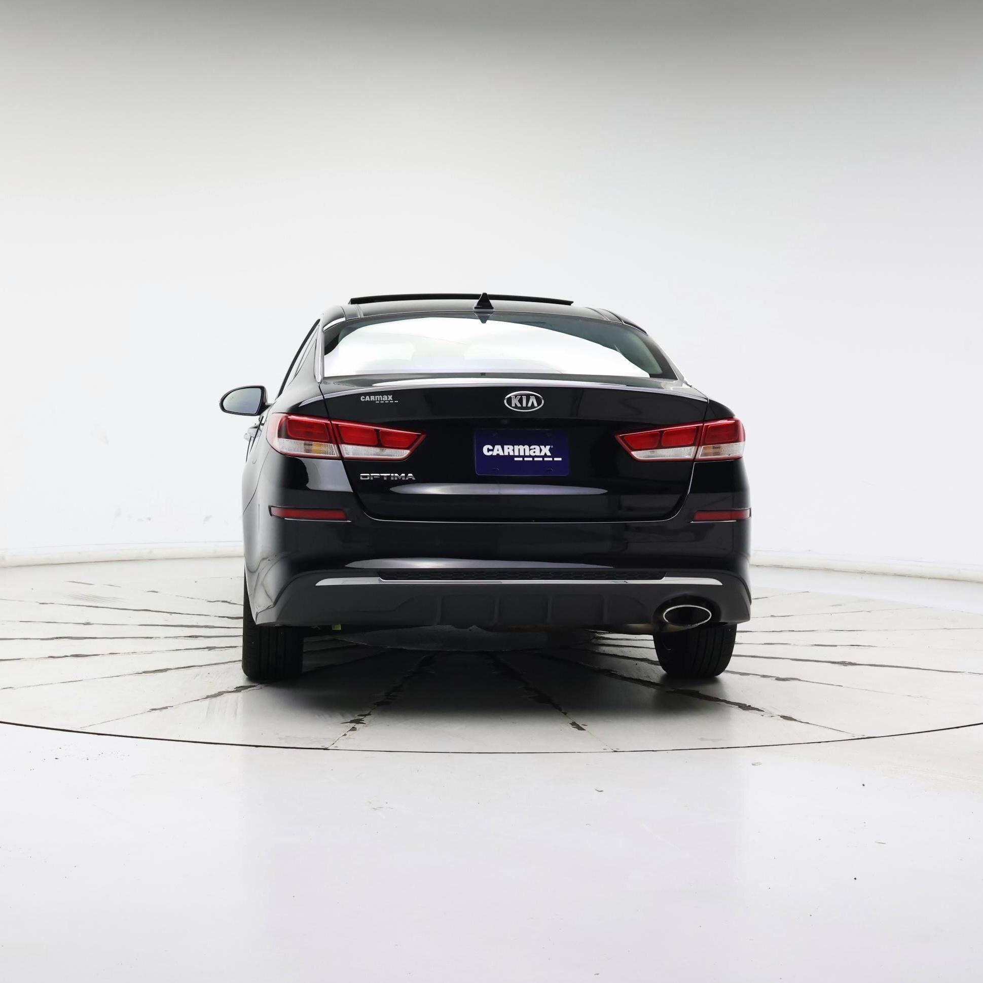 Thumbnail: 2019 Kia Optima - 6
