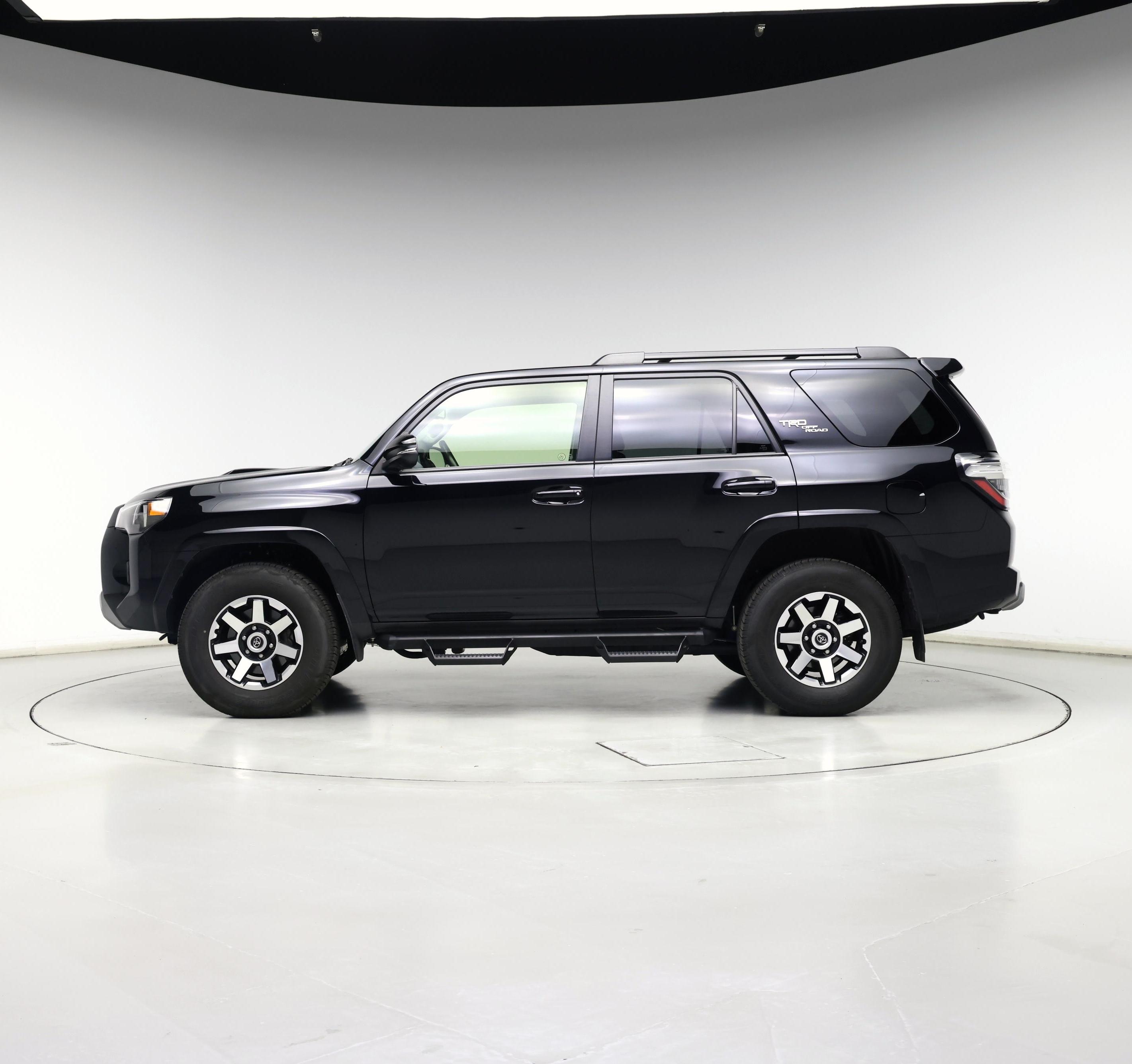Thumbnail: 2024 Toyota 4Runner - 3