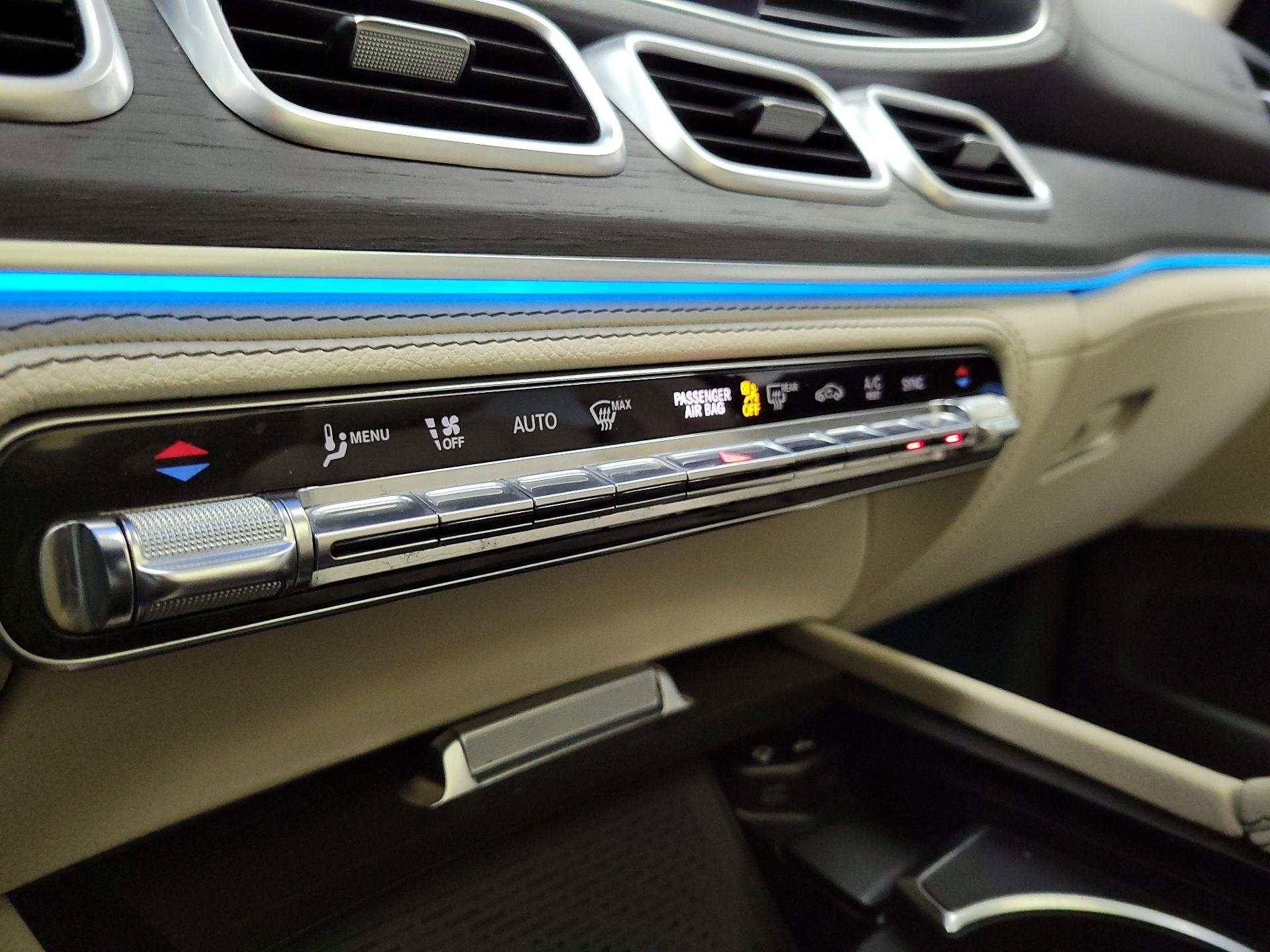 Thumbnail: 2020 Mercedes-Benz GLE - 17