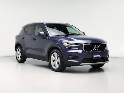 2022 Volvo XC40 T5 Momentum