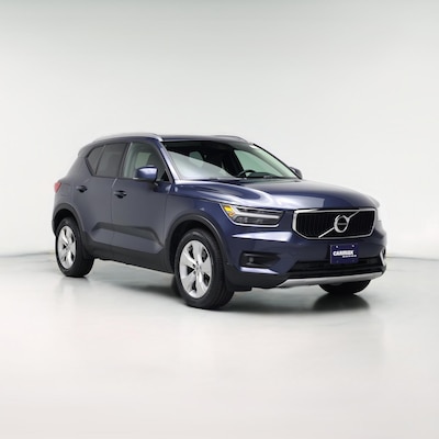 2022 Volvo XC40 T5 Momentum