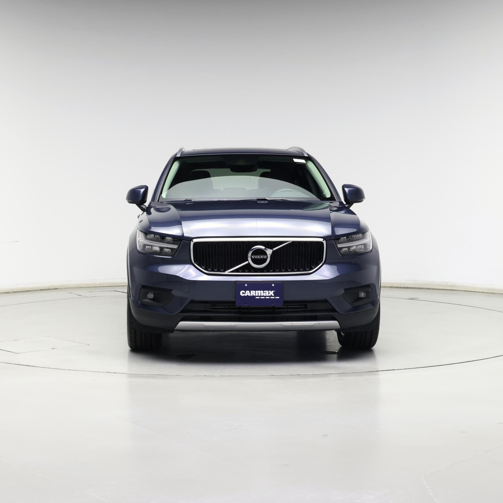 Thumbnail: 2022 Volvo XC40 - 5