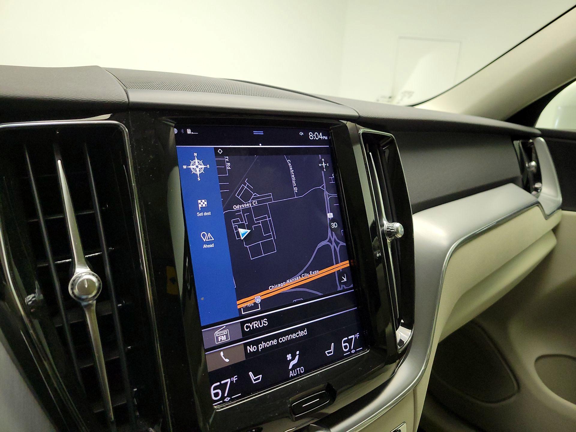 Thumbnail: 2018 Volvo XC60 - 14