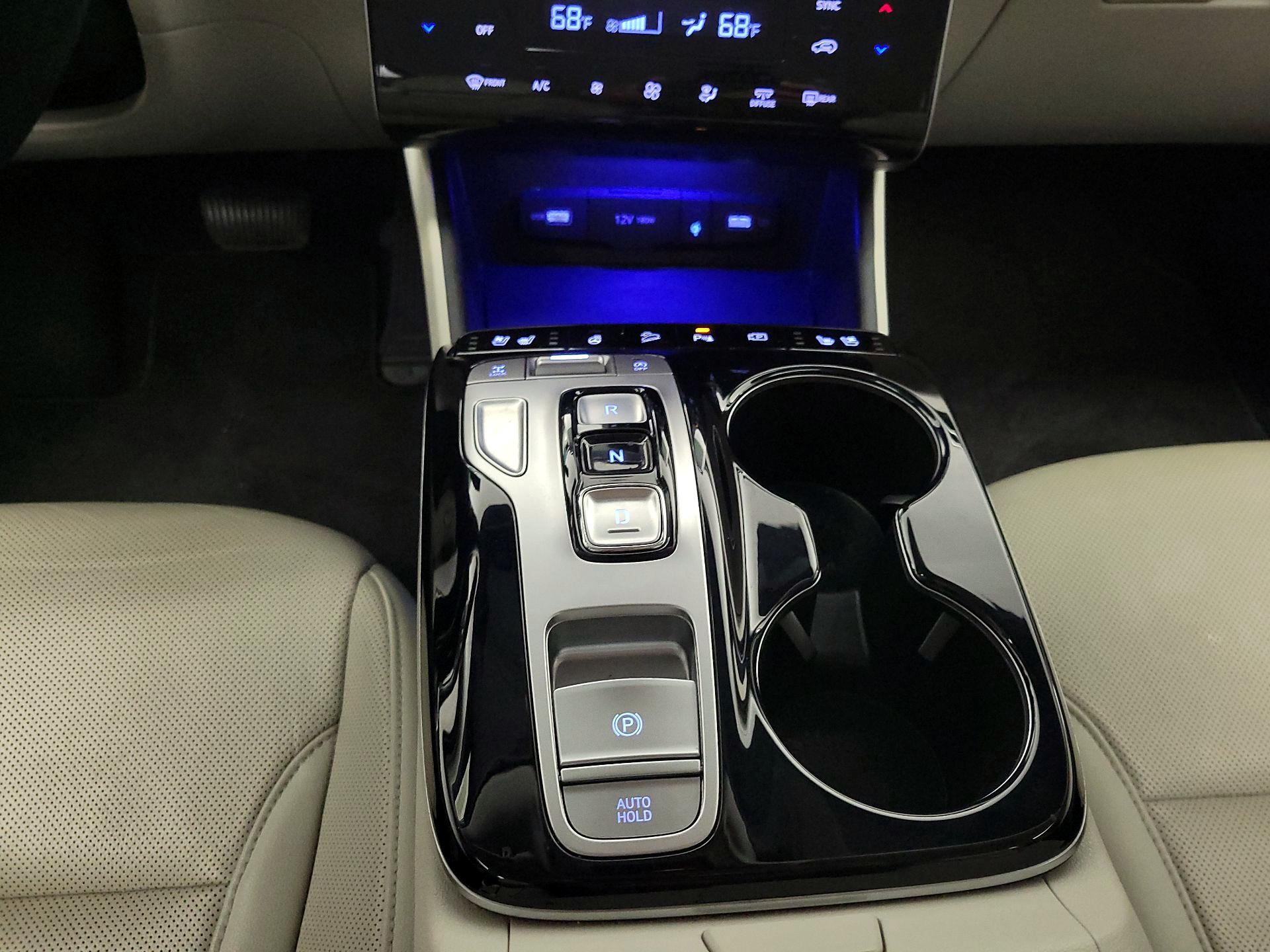 Thumbnail: 2023 Hyundai Tucson - 18