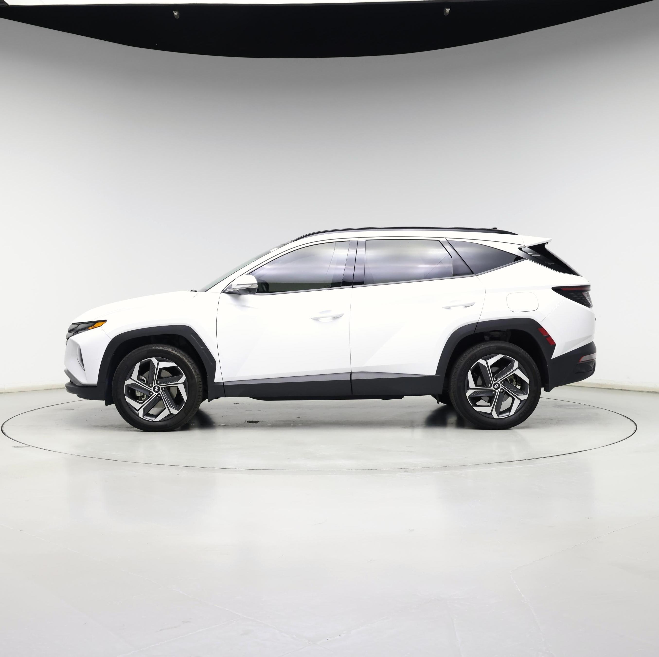 Thumbnail: 2023 Hyundai Tucson - 3