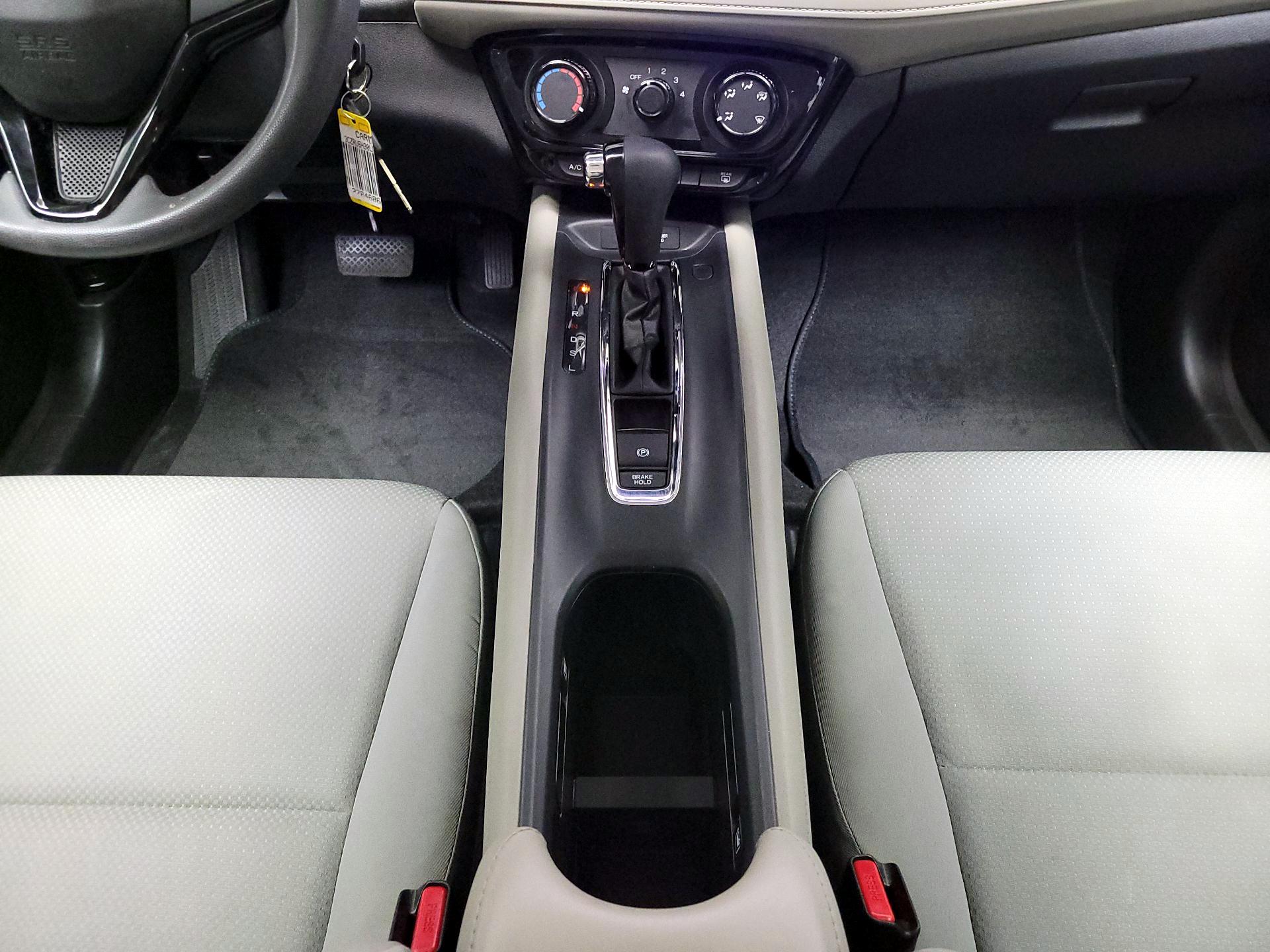 Thumbnail: 2020 Honda HR-V - 17