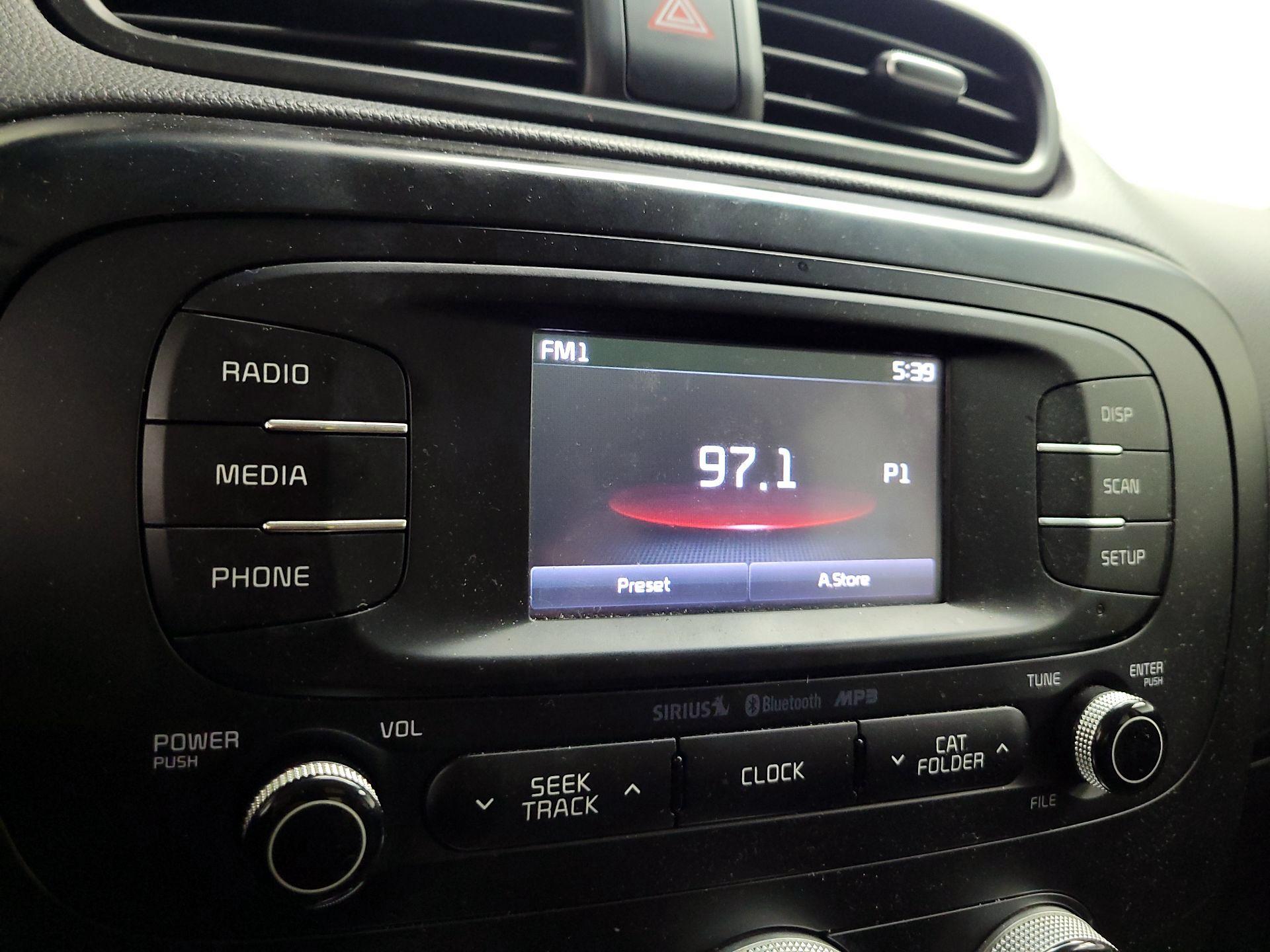 Thumbnail: 2016 Kia Soul - 15