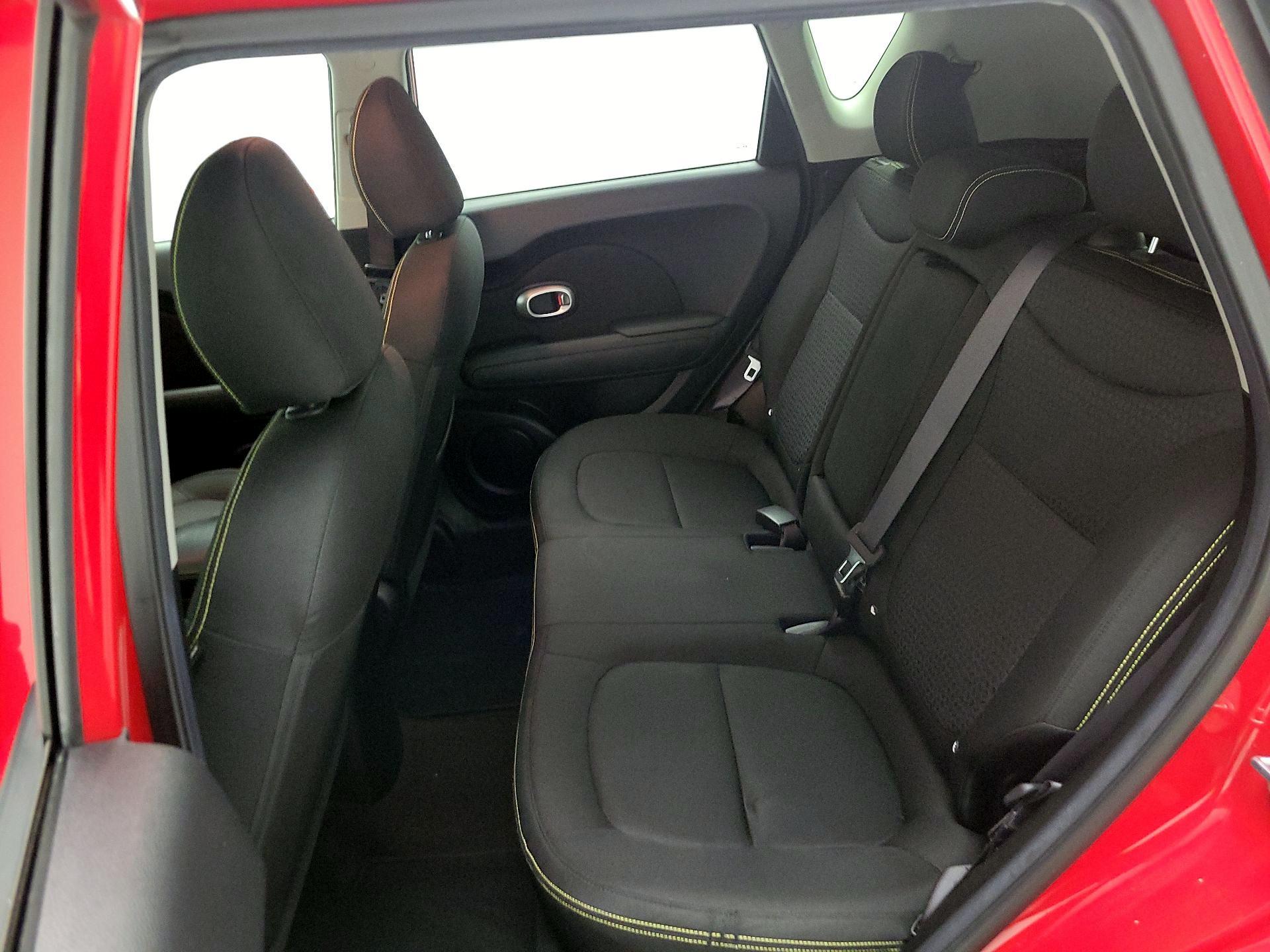 Thumbnail: 2016 Kia Soul - 20