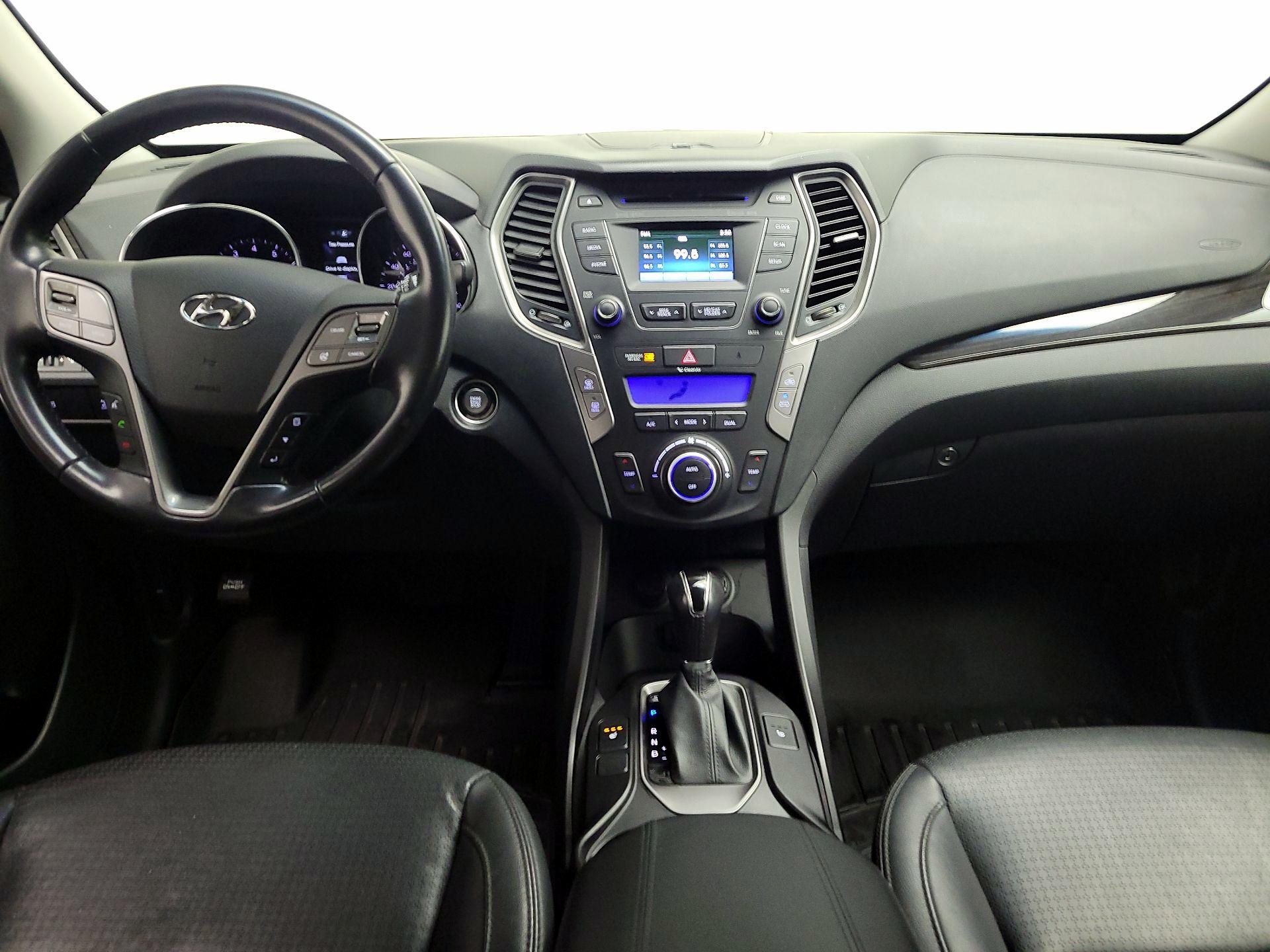 Thumbnail: 2015 Hyundai Santa Fe - 9