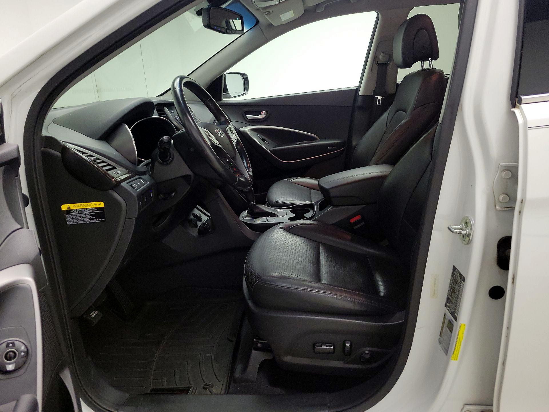 Thumbnail: 2015 Hyundai Santa Fe - 11