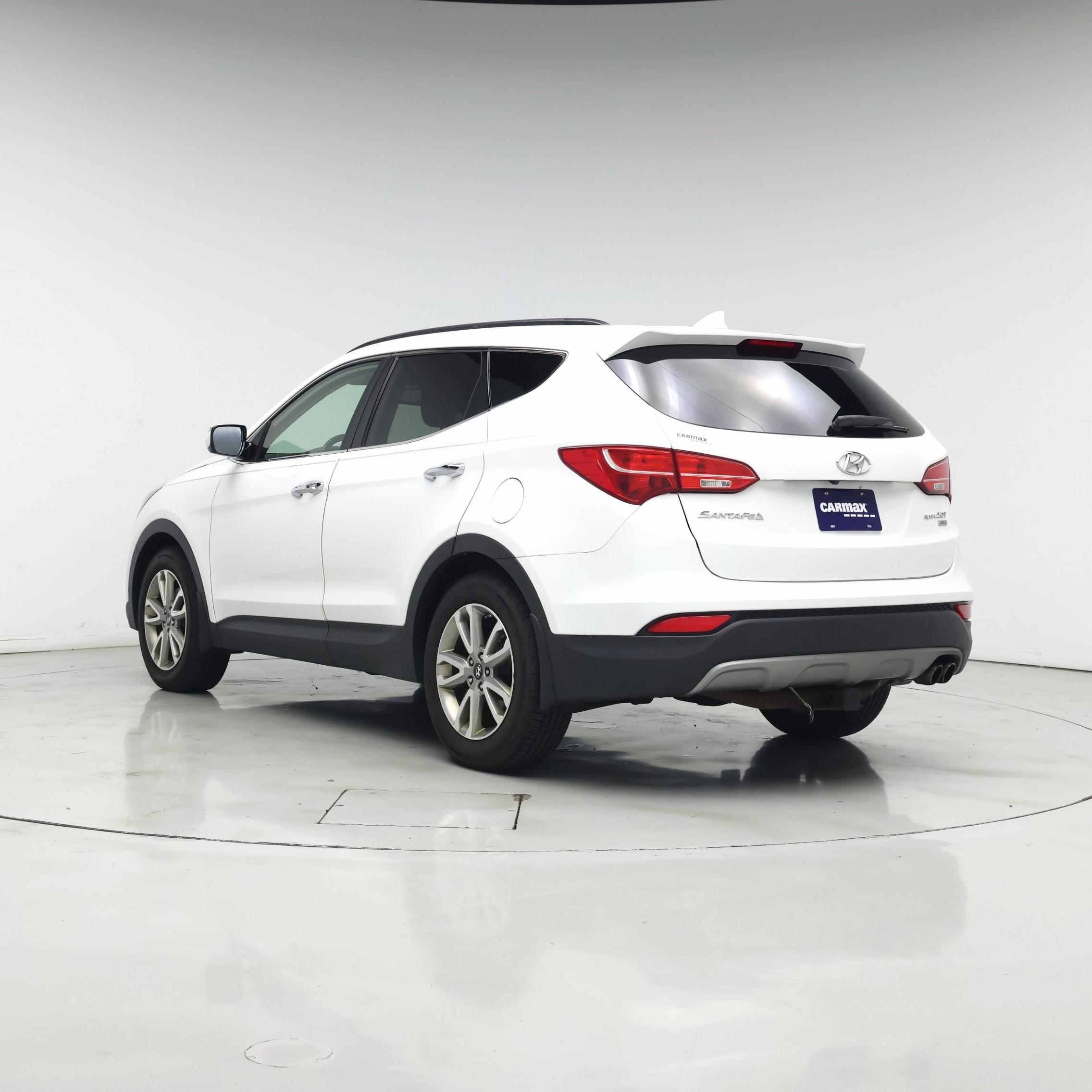 Thumbnail: 2015 Hyundai Santa Fe - 2