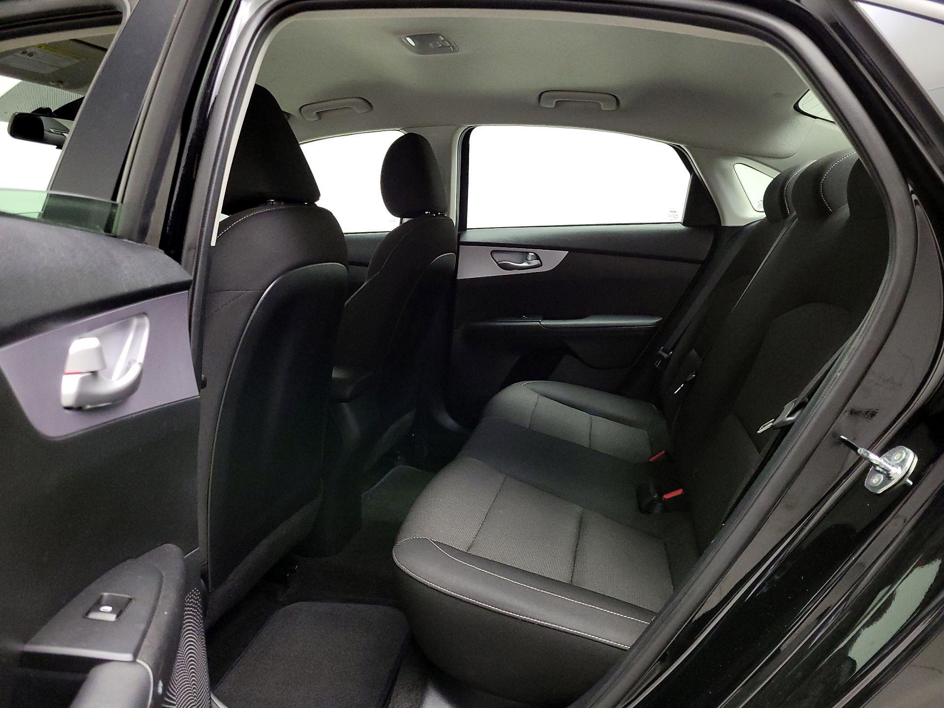 Thumbnail: 2024 Kia Forte - 19