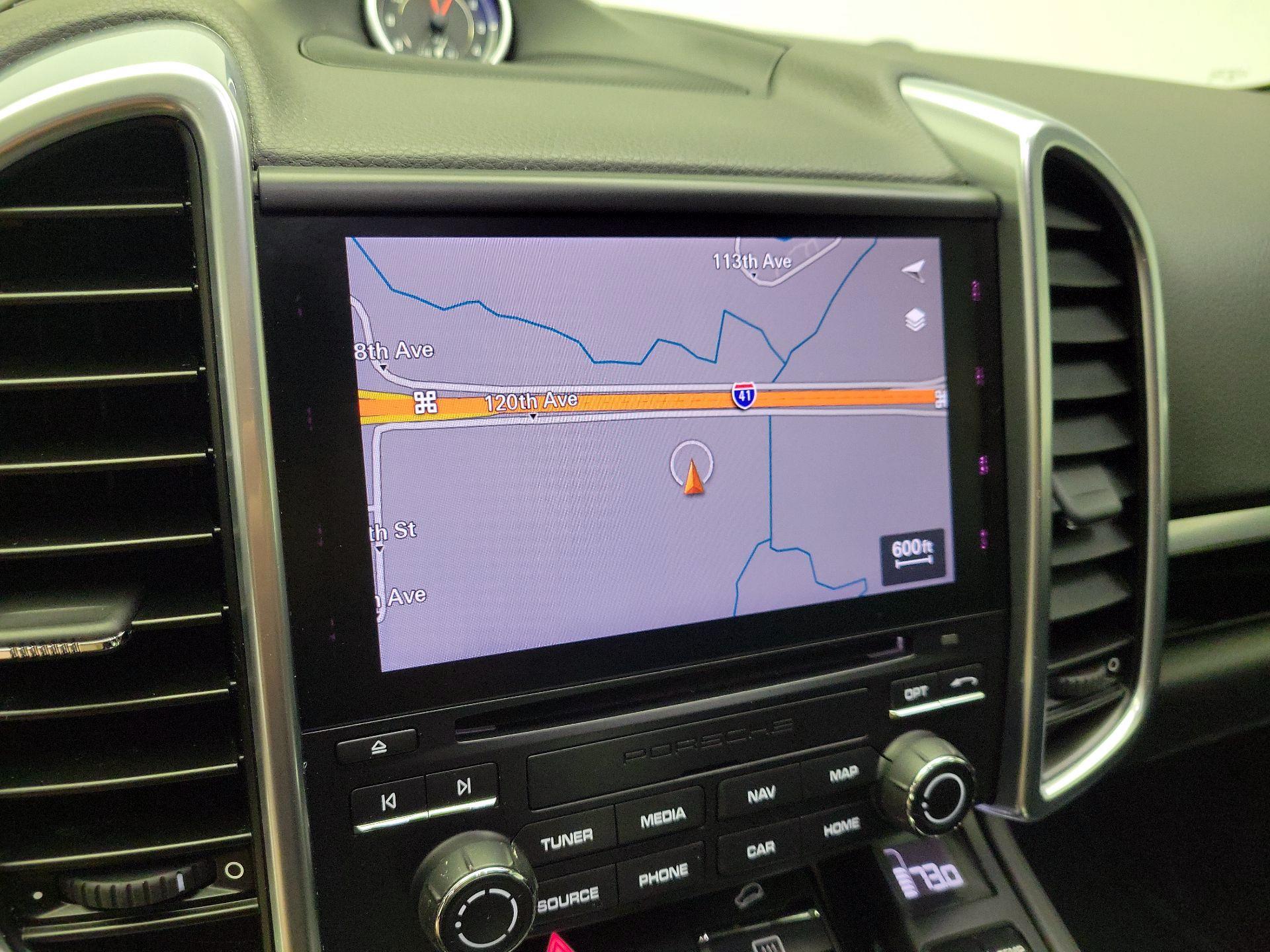 Thumbnail: 2018 Porsche Cayenne - 14