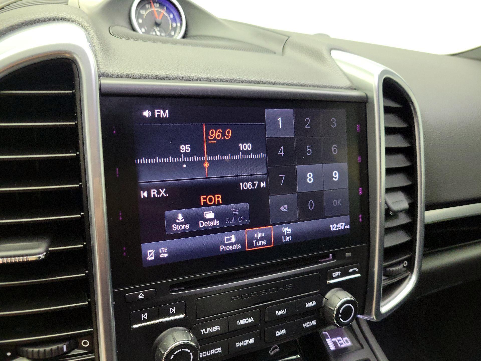 Thumbnail: 2018 Porsche Cayenne - 16