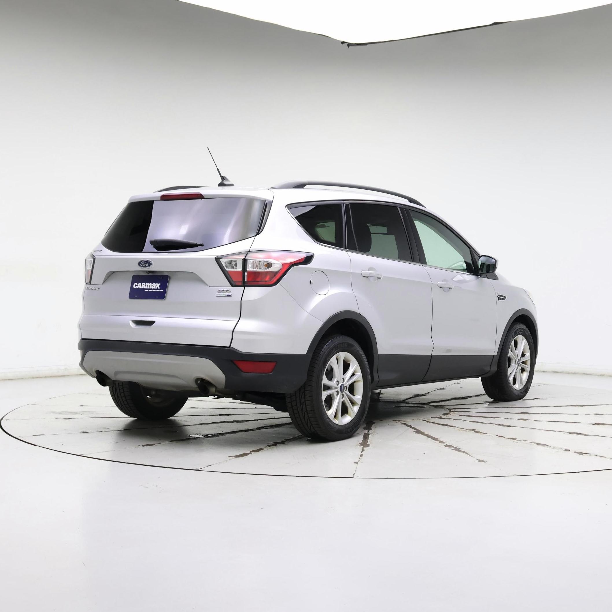 Thumbnail: 2018 Ford Escape - 8
