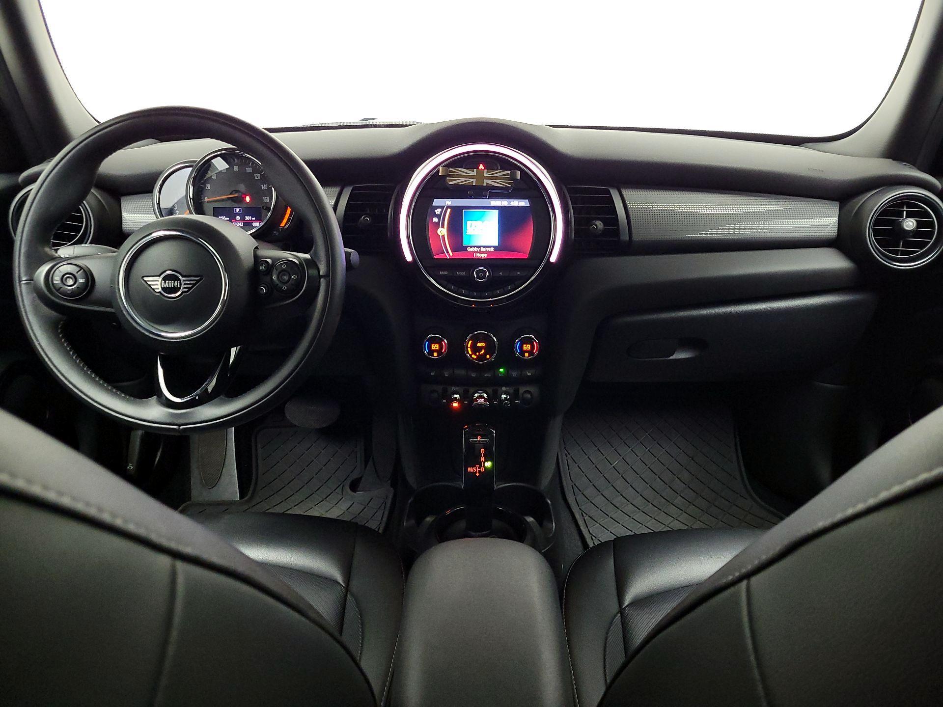 Thumbnail: 2020 MINI Cooper Hardtop - 9