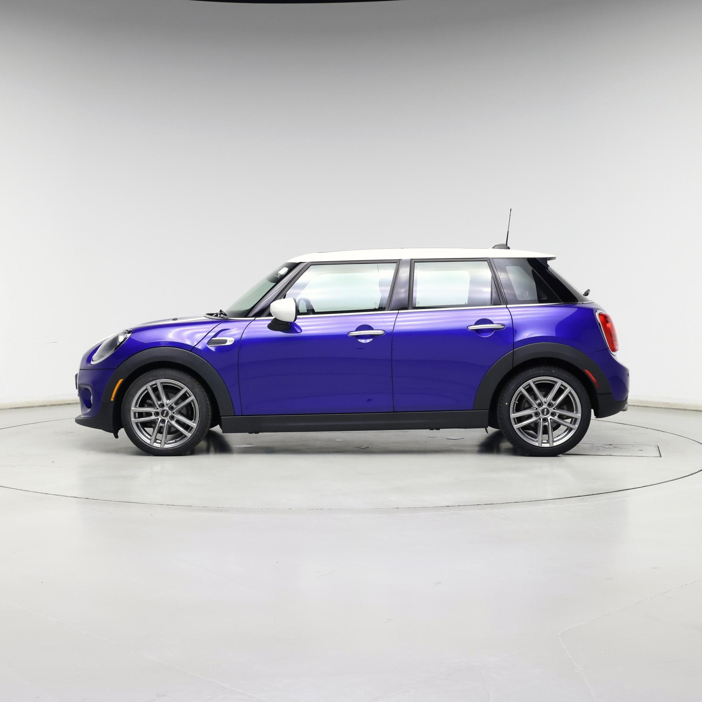 Thumbnail: 2020 MINI Cooper Hardtop - 3