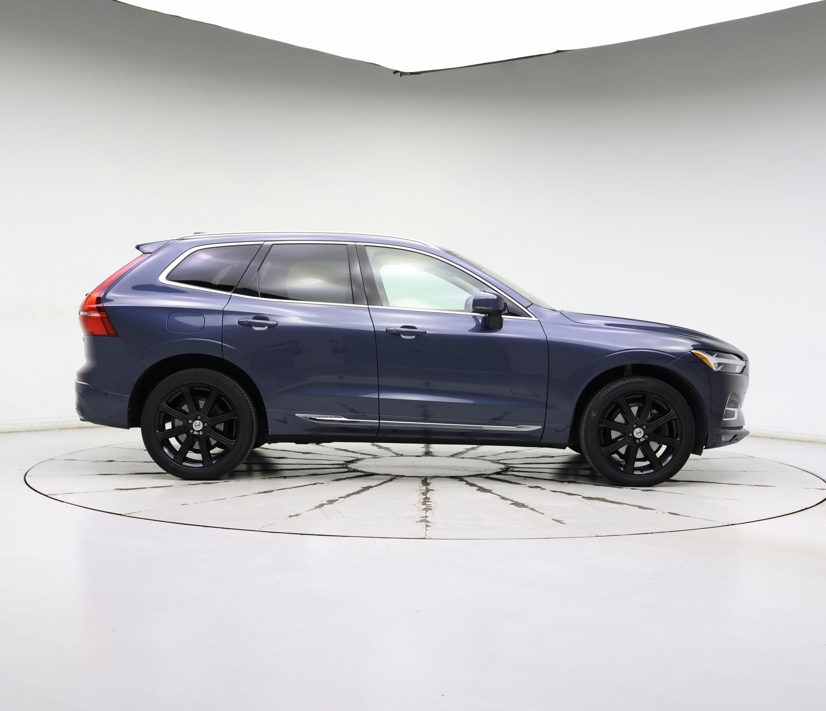 Thumbnail: 2018 Volvo XC60 - 7
