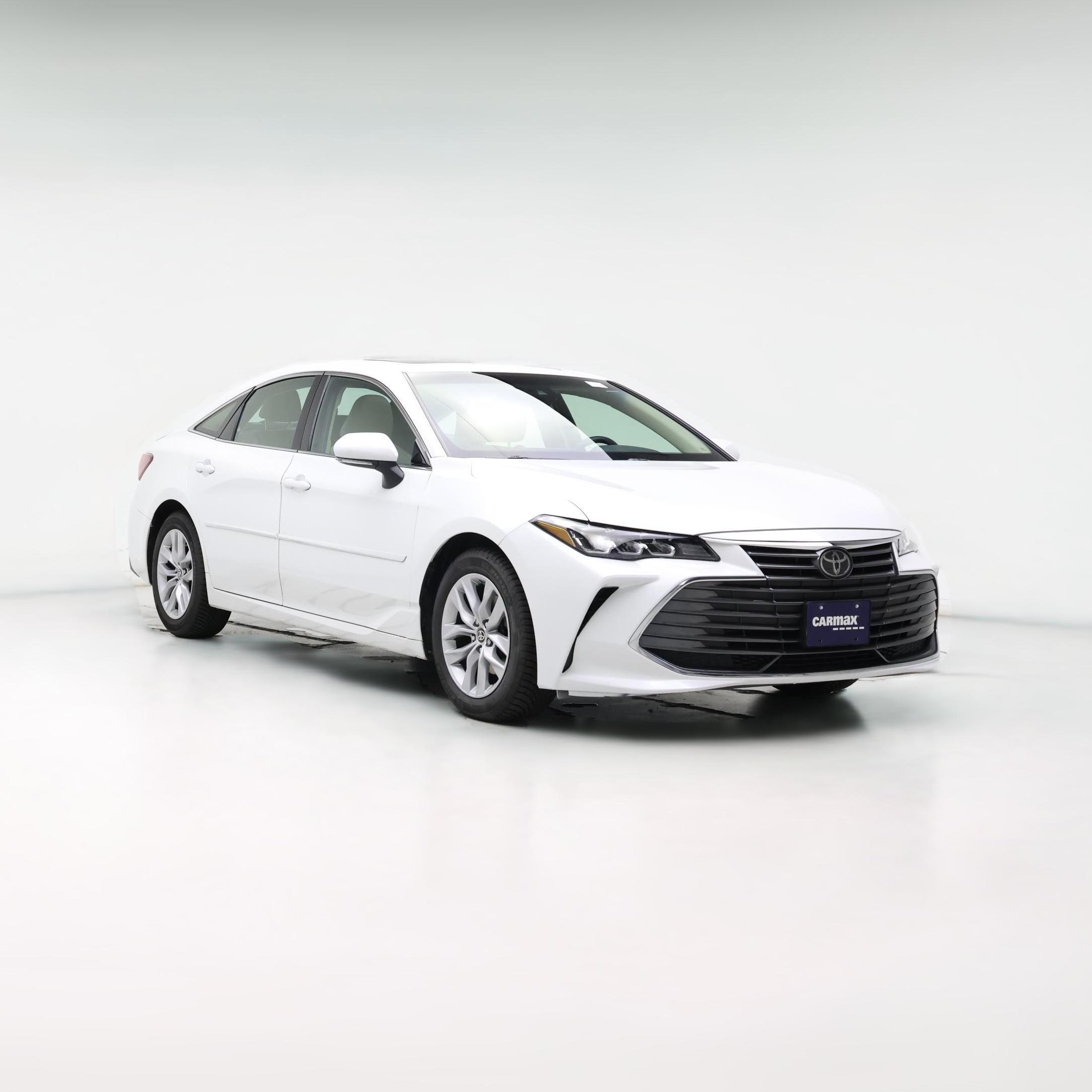 Thumbnail: 2022 Toyota Avalon - 1