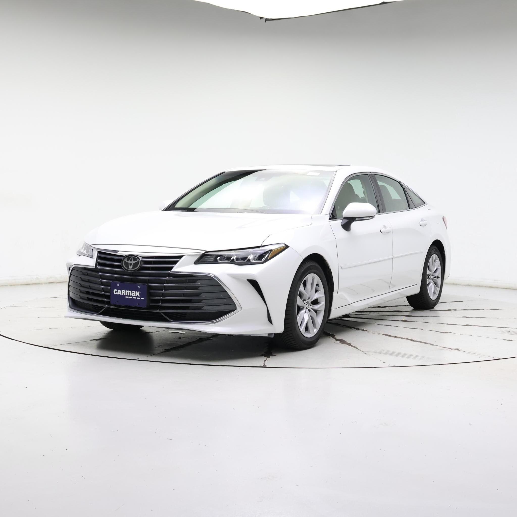 Thumbnail: 2022 Toyota Avalon - 4