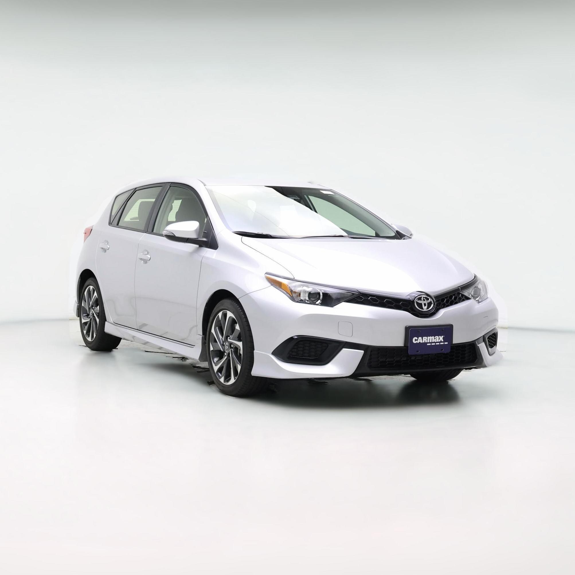 Thumbnail: 2018 Toyota Corolla iM - 1
