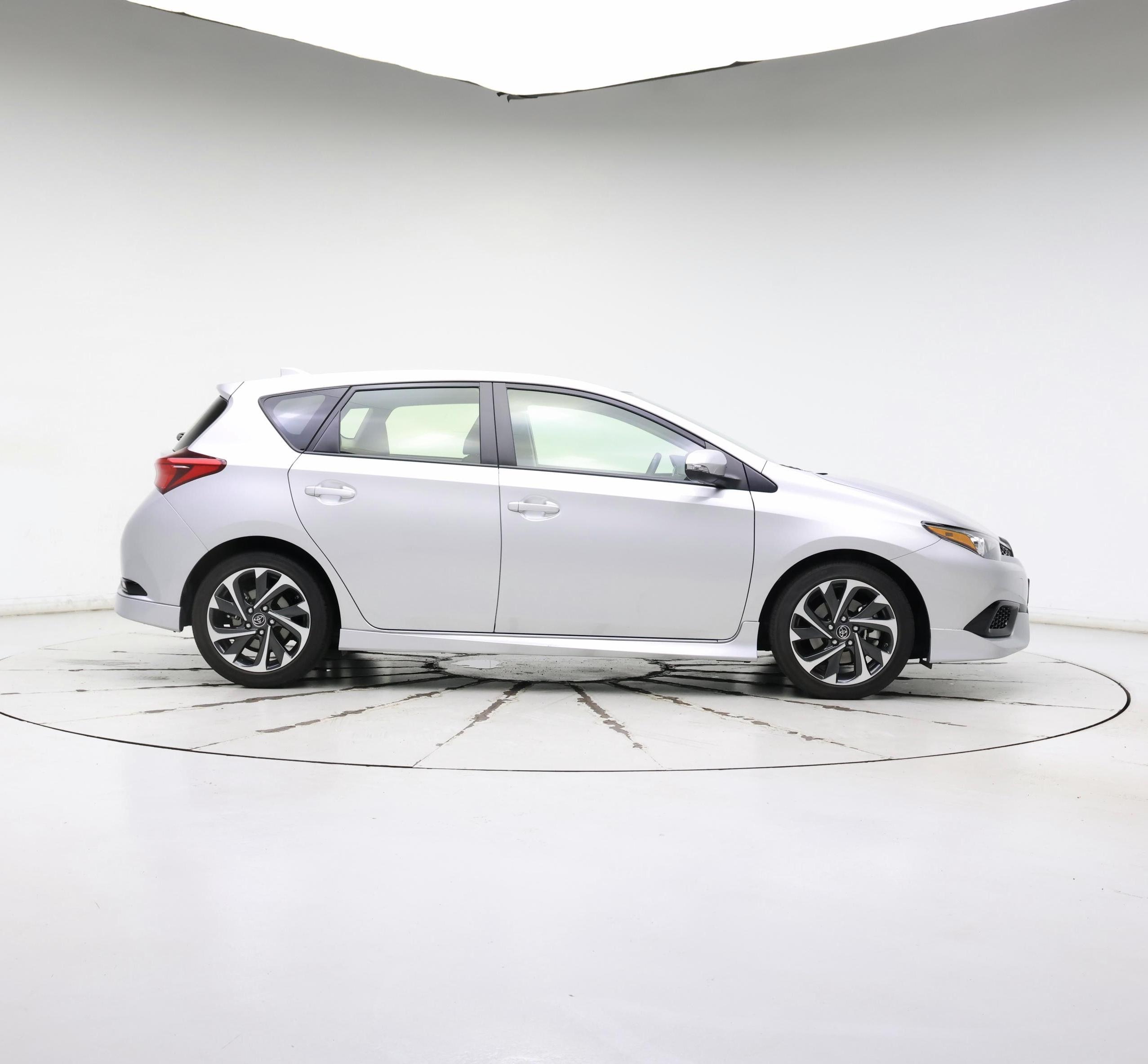 Thumbnail: 2018 Toyota Corolla iM - 7