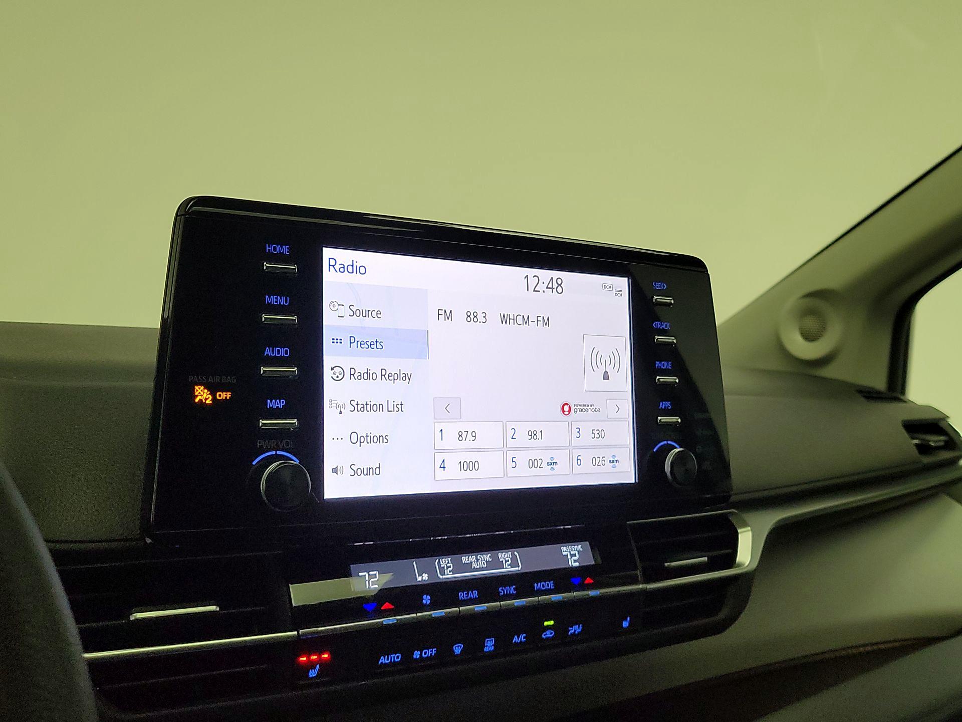 Thumbnail: 2024 Toyota Sienna - 16