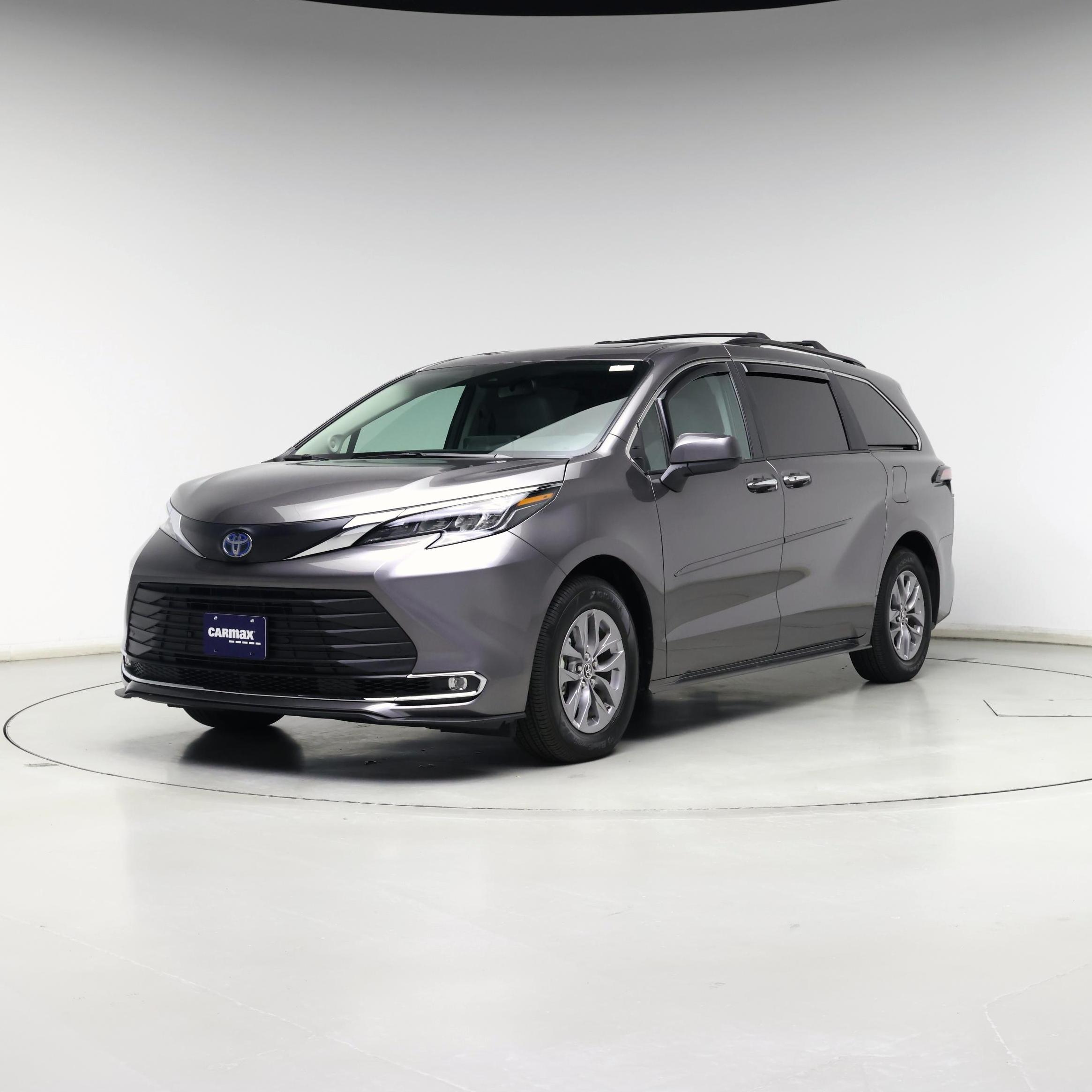 Thumbnail: 2024 Toyota Sienna - 4