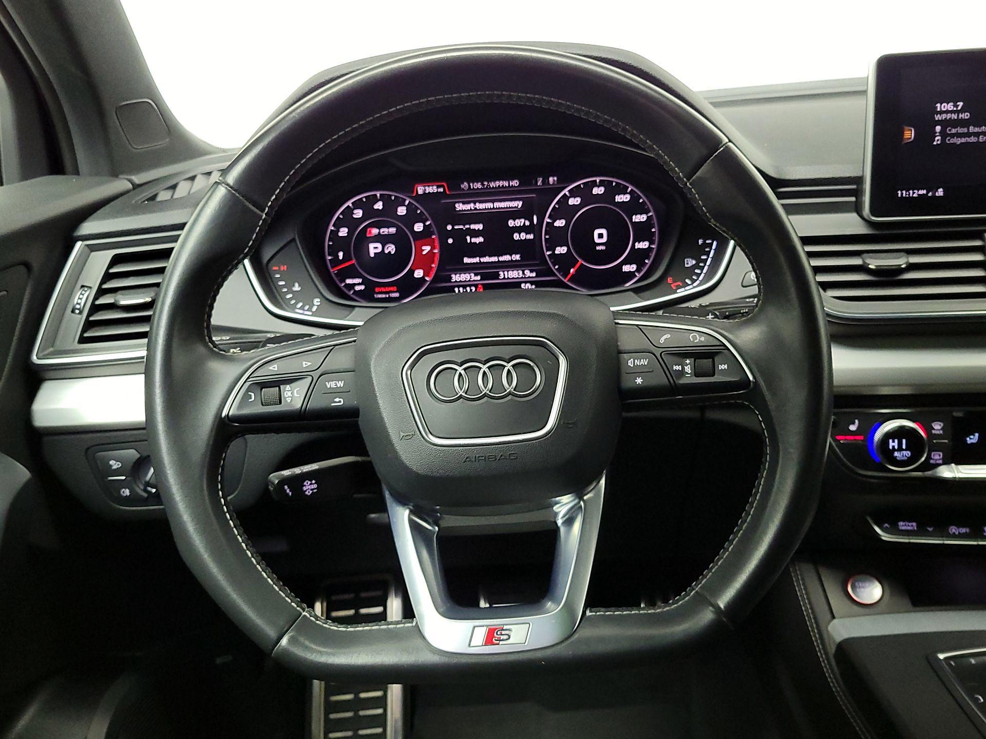 Thumbnail: 2020 Audi SQ5 - 10