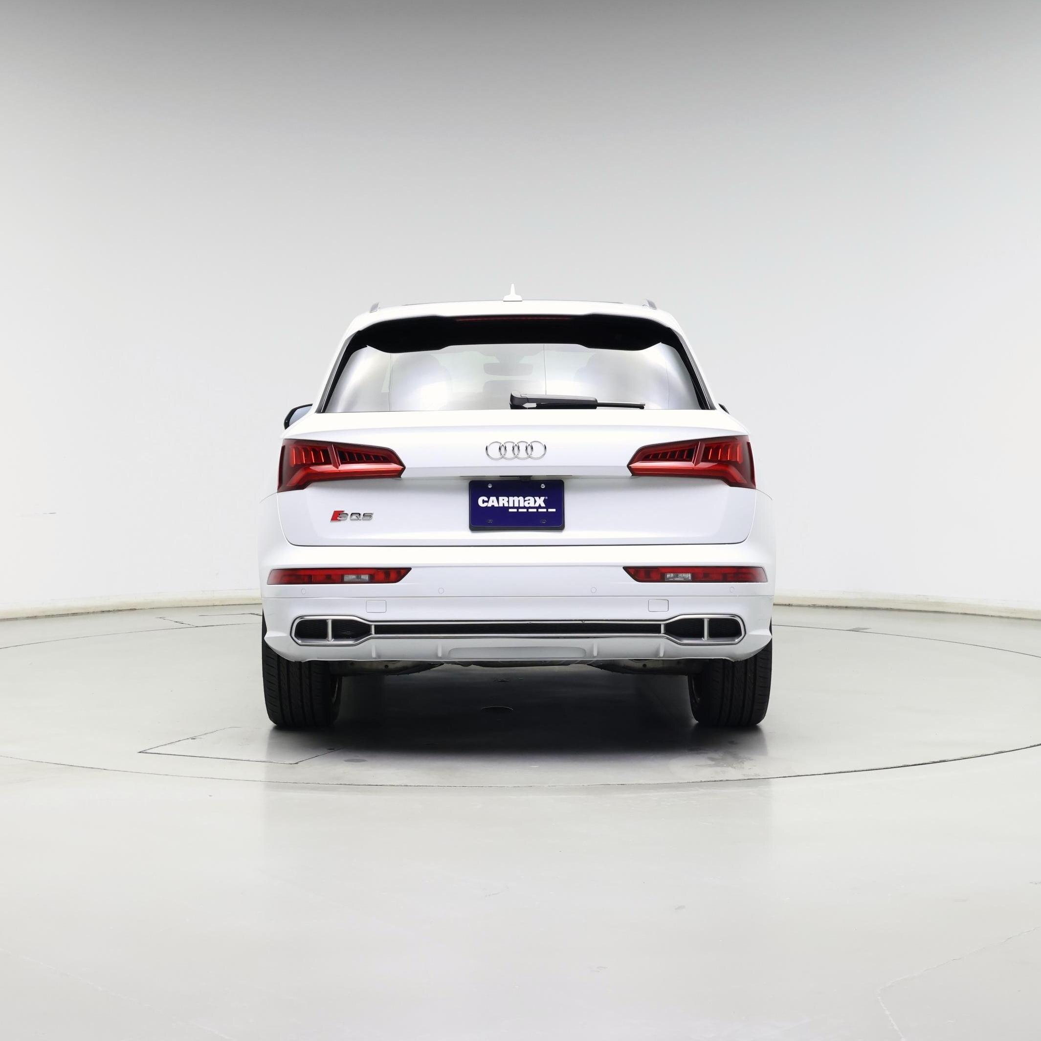 Thumbnail: 2020 Audi SQ5 - 6