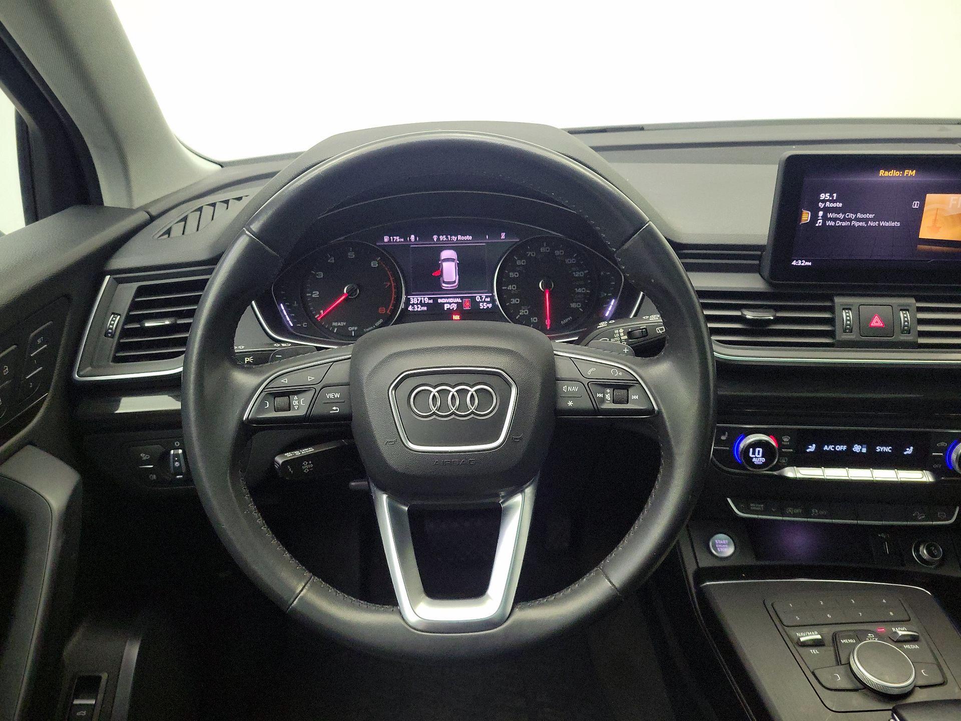 Thumbnail: 2019 Audi Q5 - 10