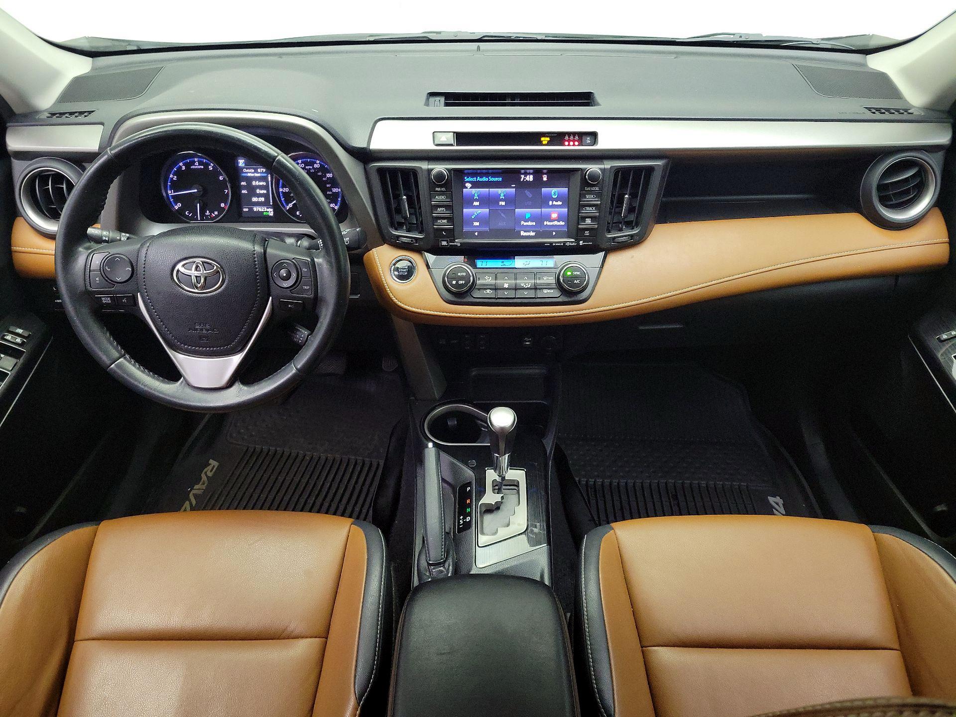 Thumbnail: 2018 Toyota RAV4 - 9