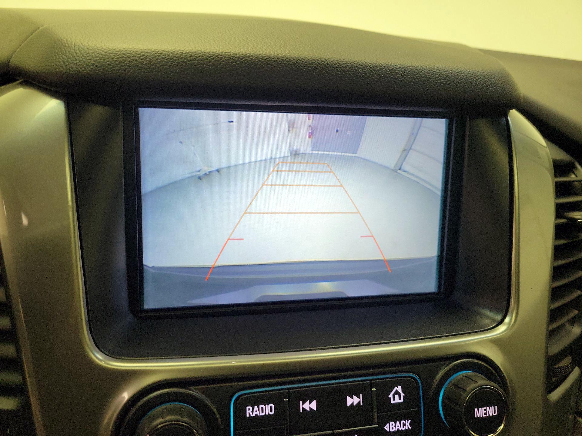 Thumbnail: 2018 Chevrolet Tahoe - 15