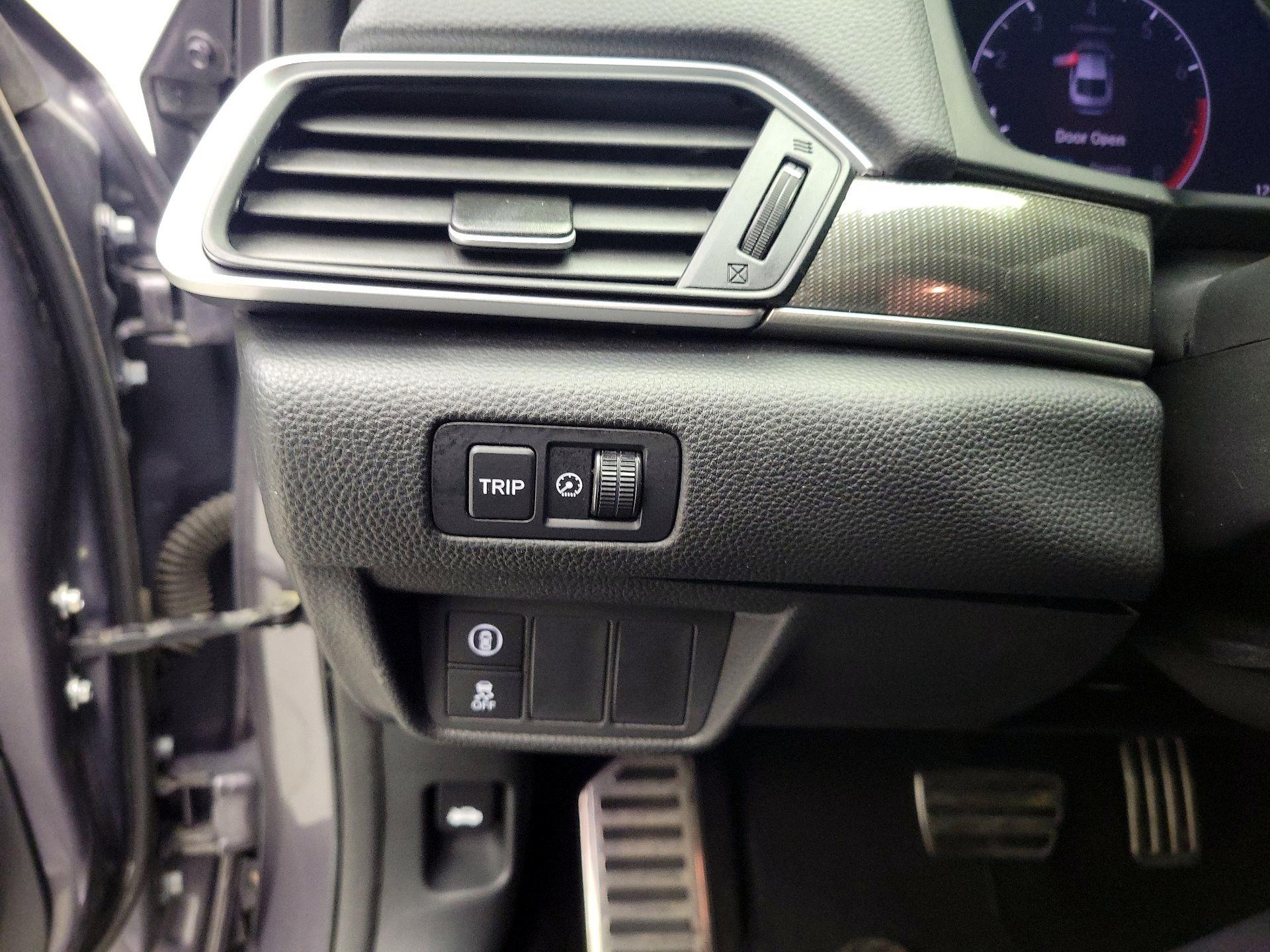 Thumbnail: 2019 Honda Accord - 13