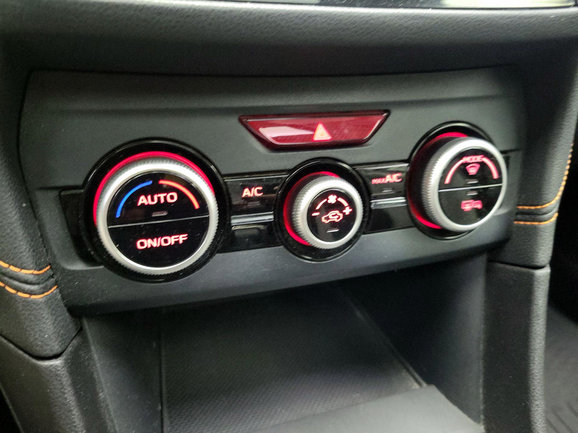 Thumbnail: 2018 Subaru Crosstrek - 17